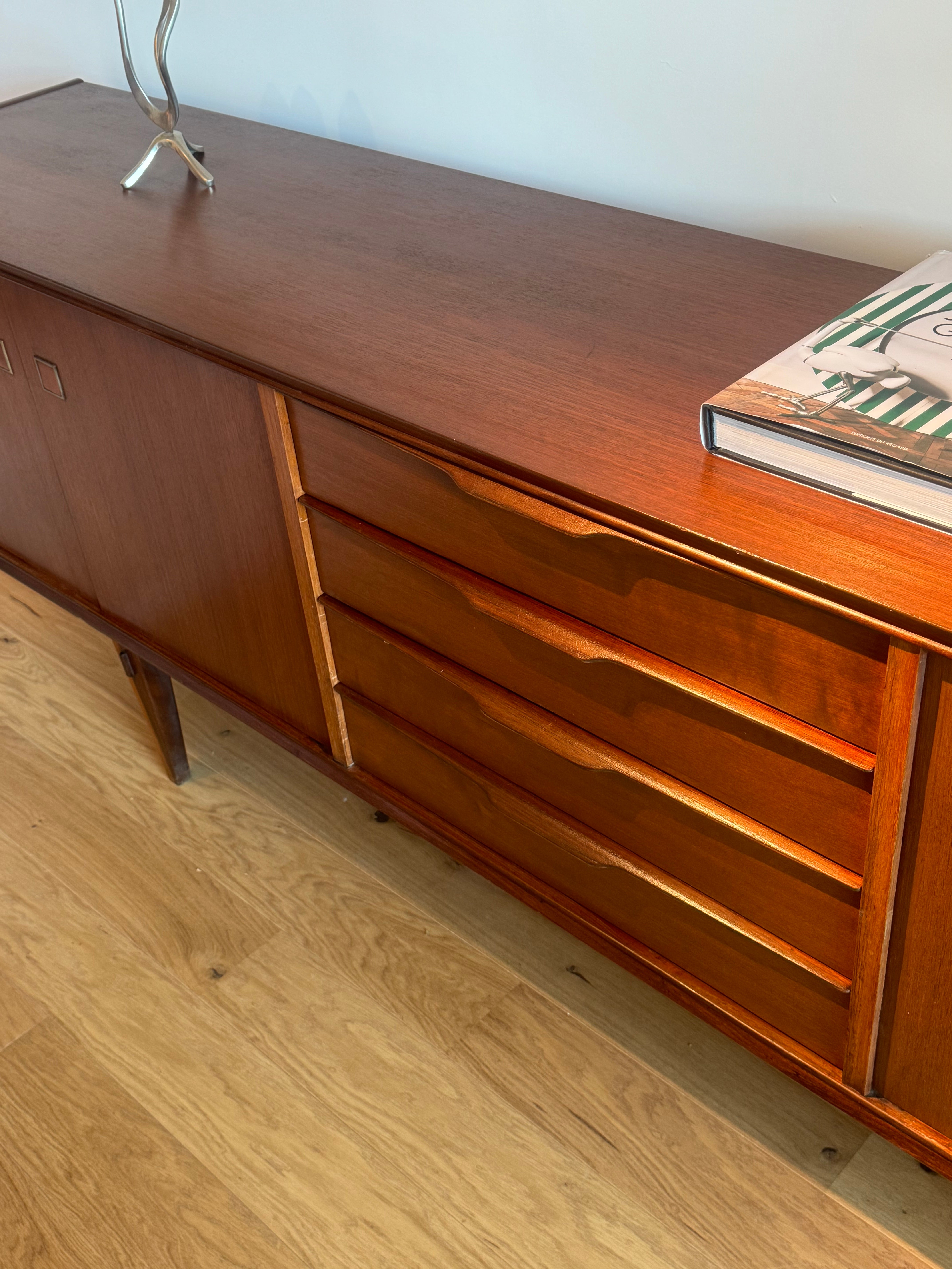 Enfilade scandinave vintage en teck années 1960 "Smilla"