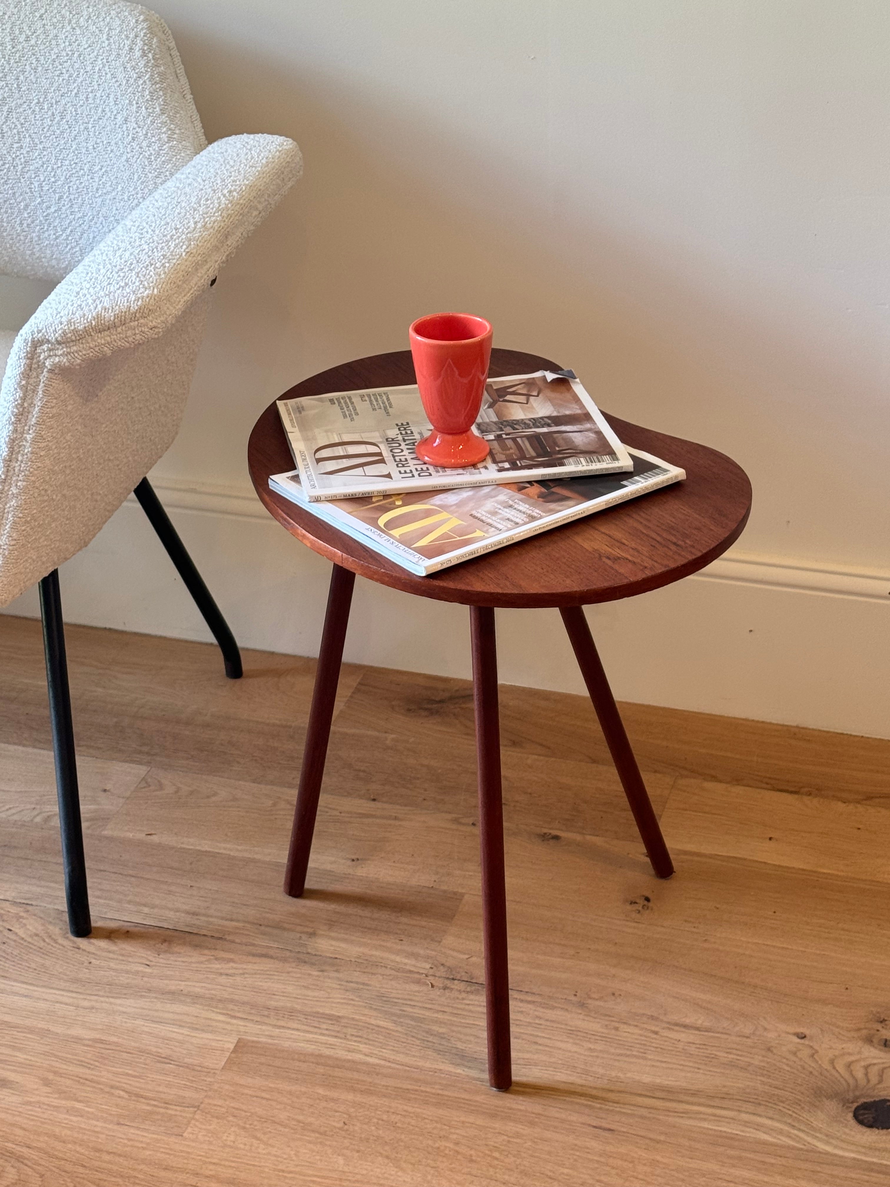 Table d’appoint tripode scandinave vintage en teck "Frya"