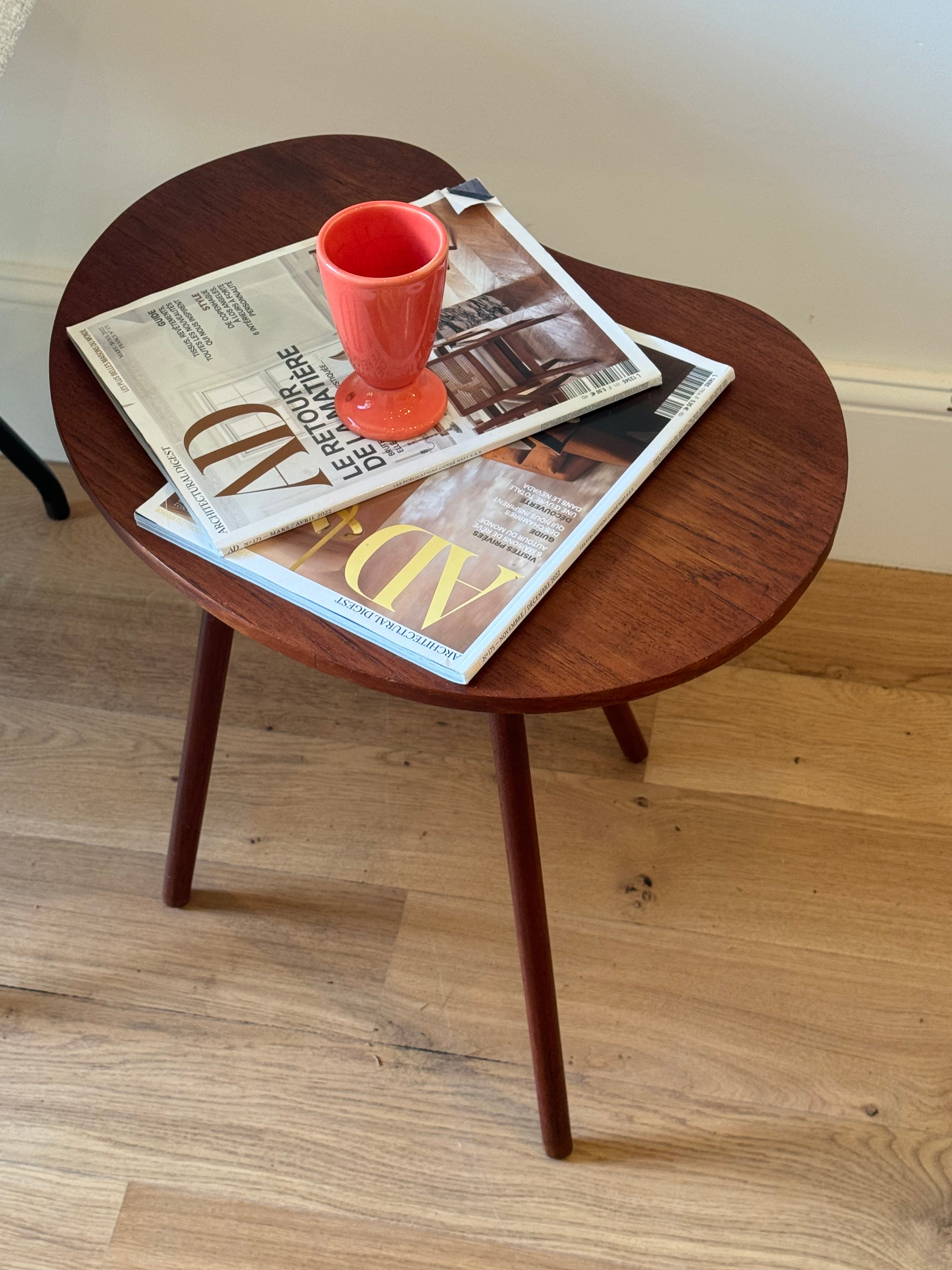Table d’appoint tripode scandinave vintage en teck "Frya"