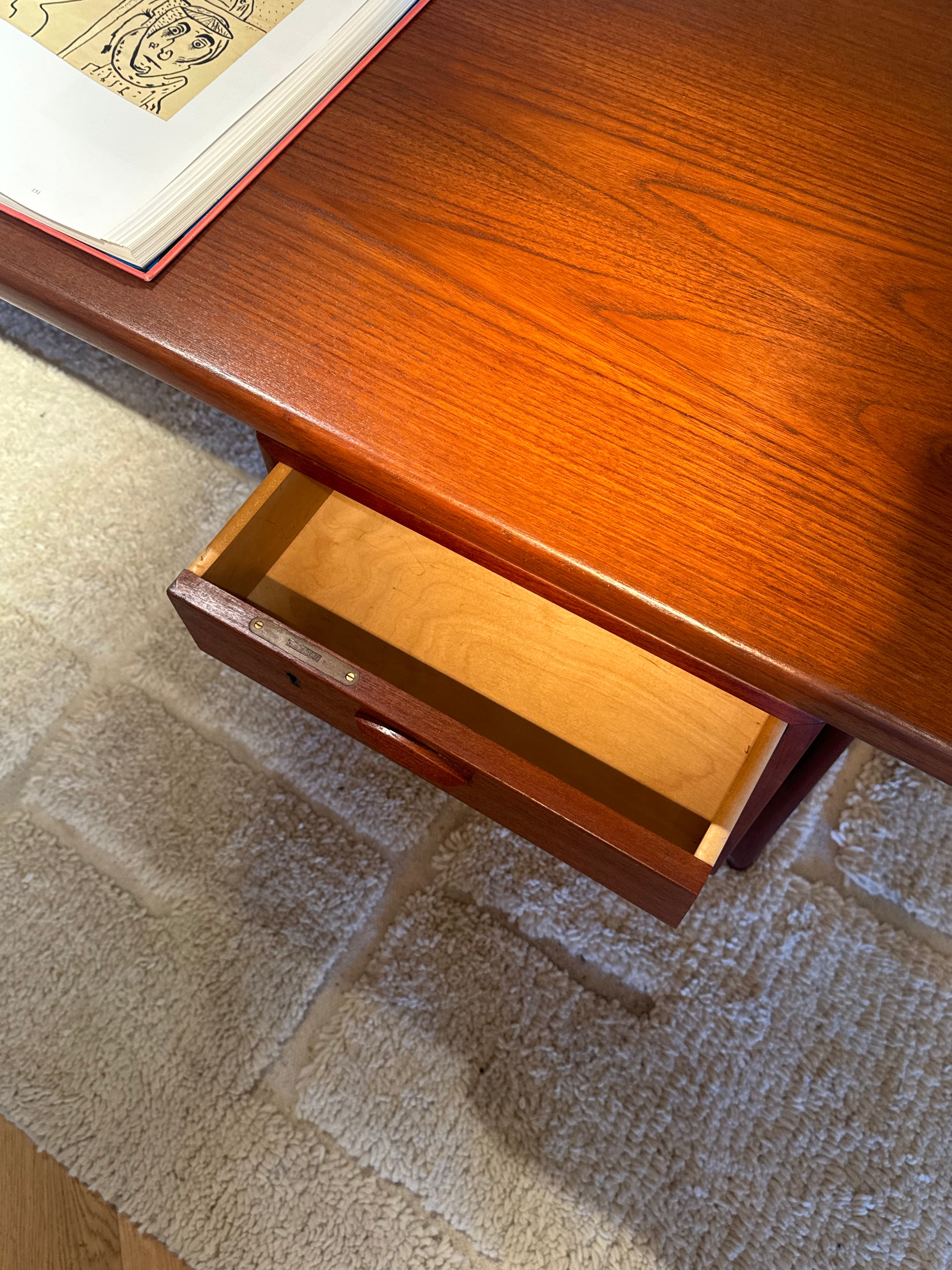 Bureau scandinave vintage Kai Kristiansen FM Møbler "Robbie"