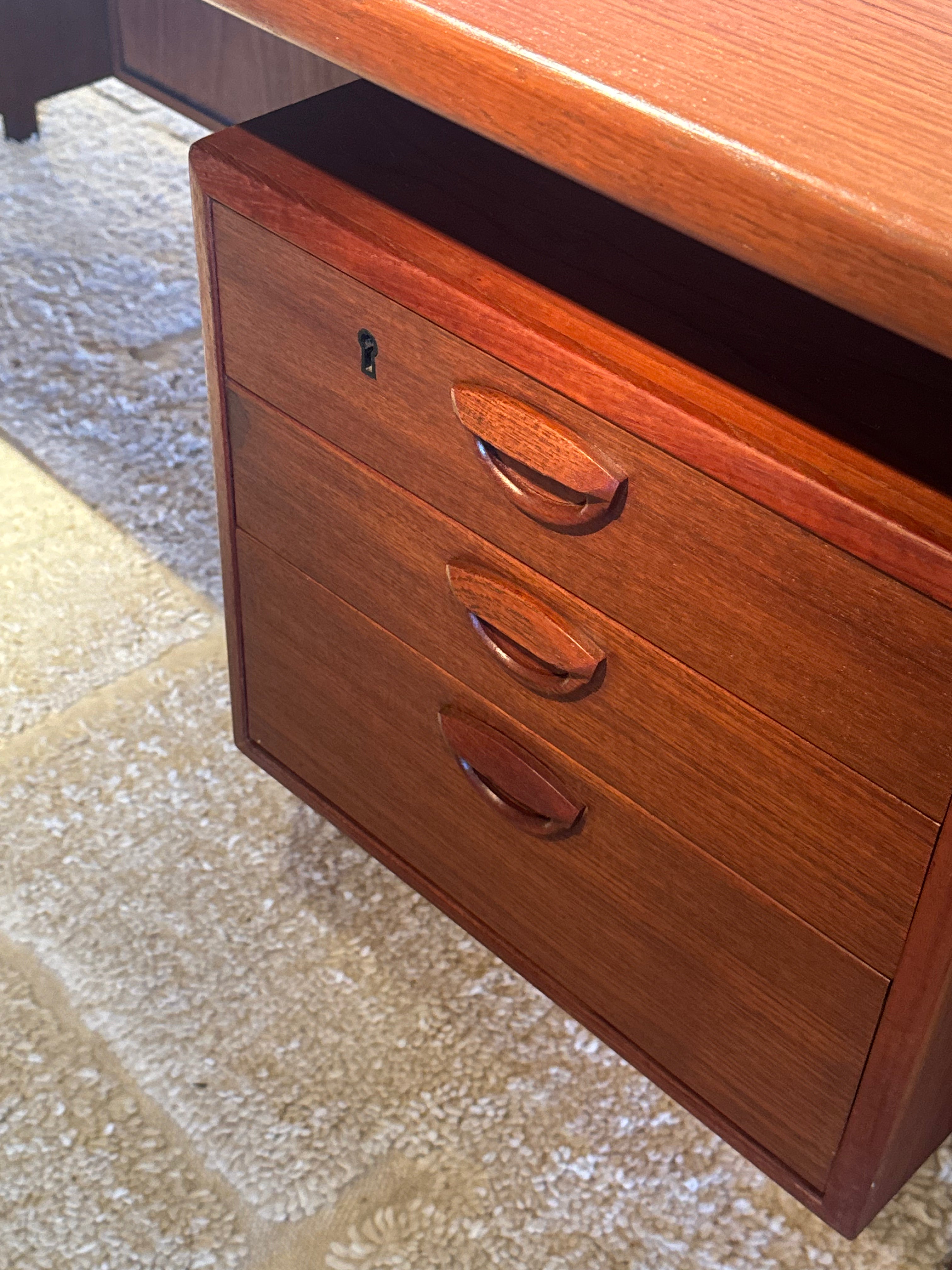 Bureau scandinave vintage Kai Kristiansen FM Møbler "Robbie"