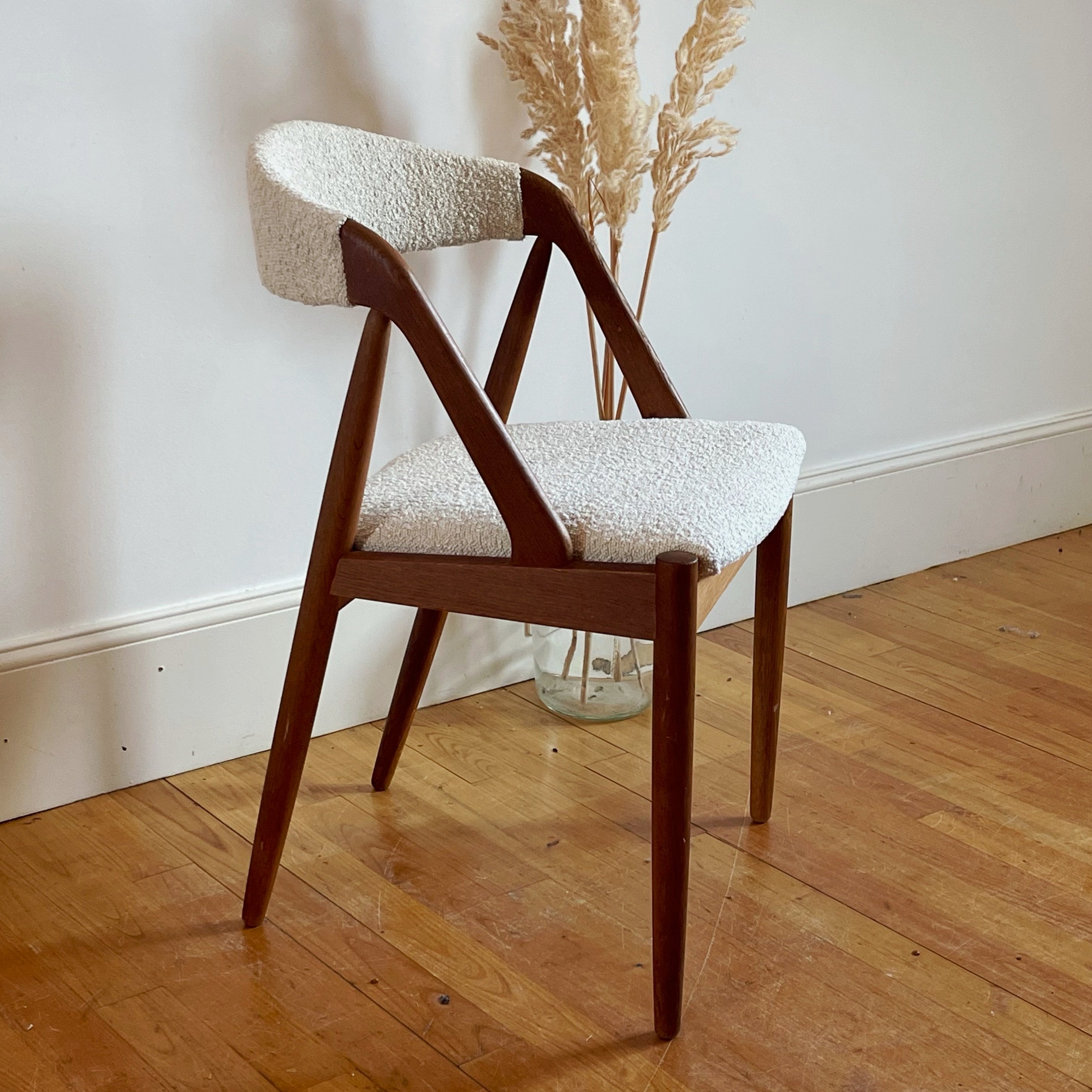 Précommande | Chaise scandinave vintage modèle 31 par Kai Kristiansen personnalisable