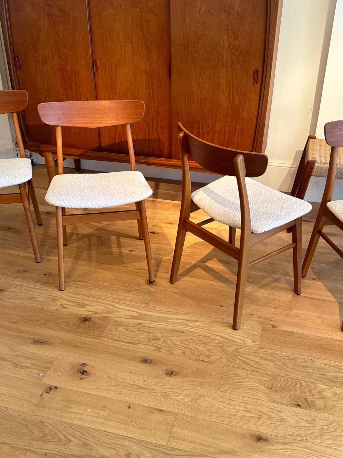 4 Chaises scandinave vintage "Freya" en bouclette lin naturel