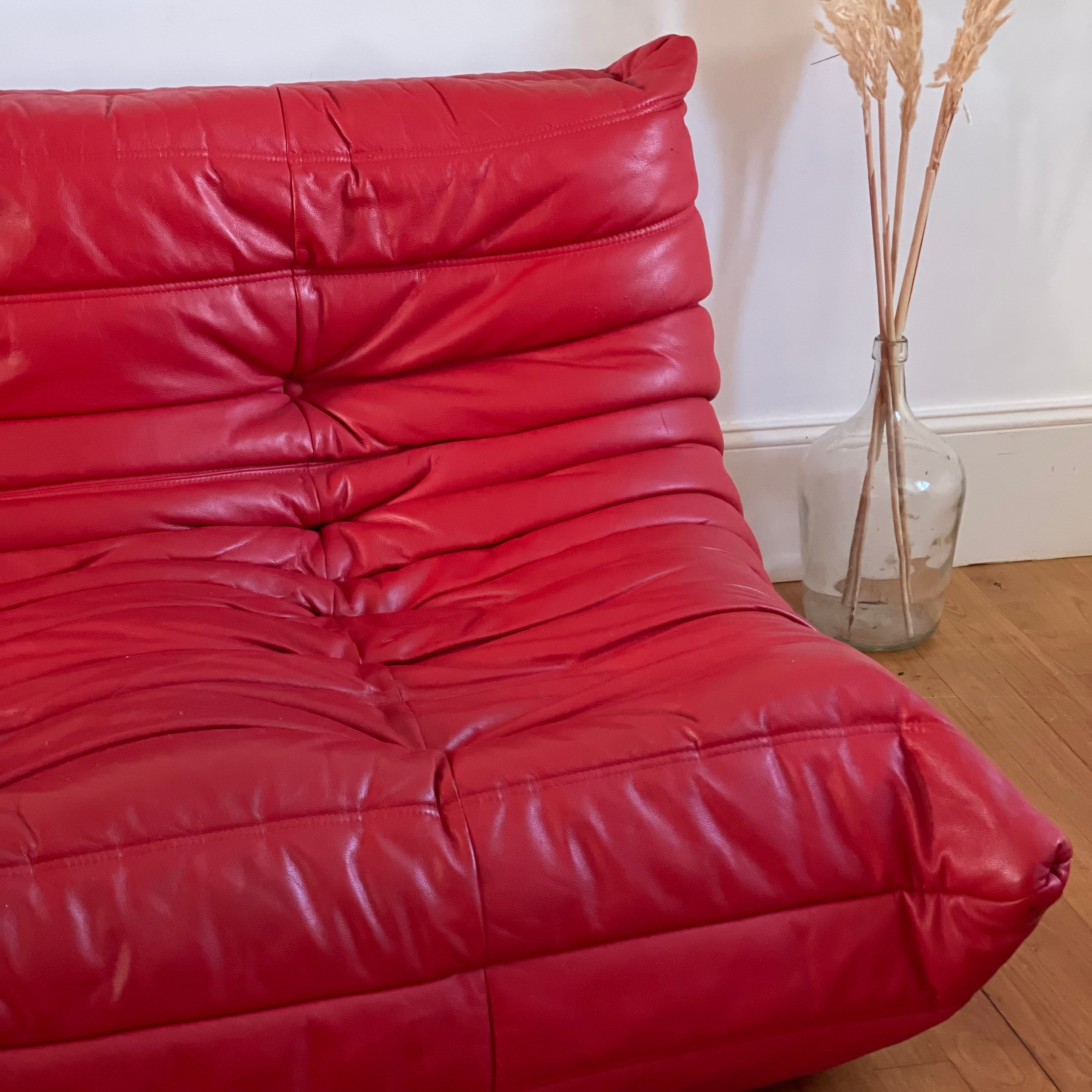 Chauffeuse Togo 3 places vintage par Michel Ducaroy pour Ligne Roset.