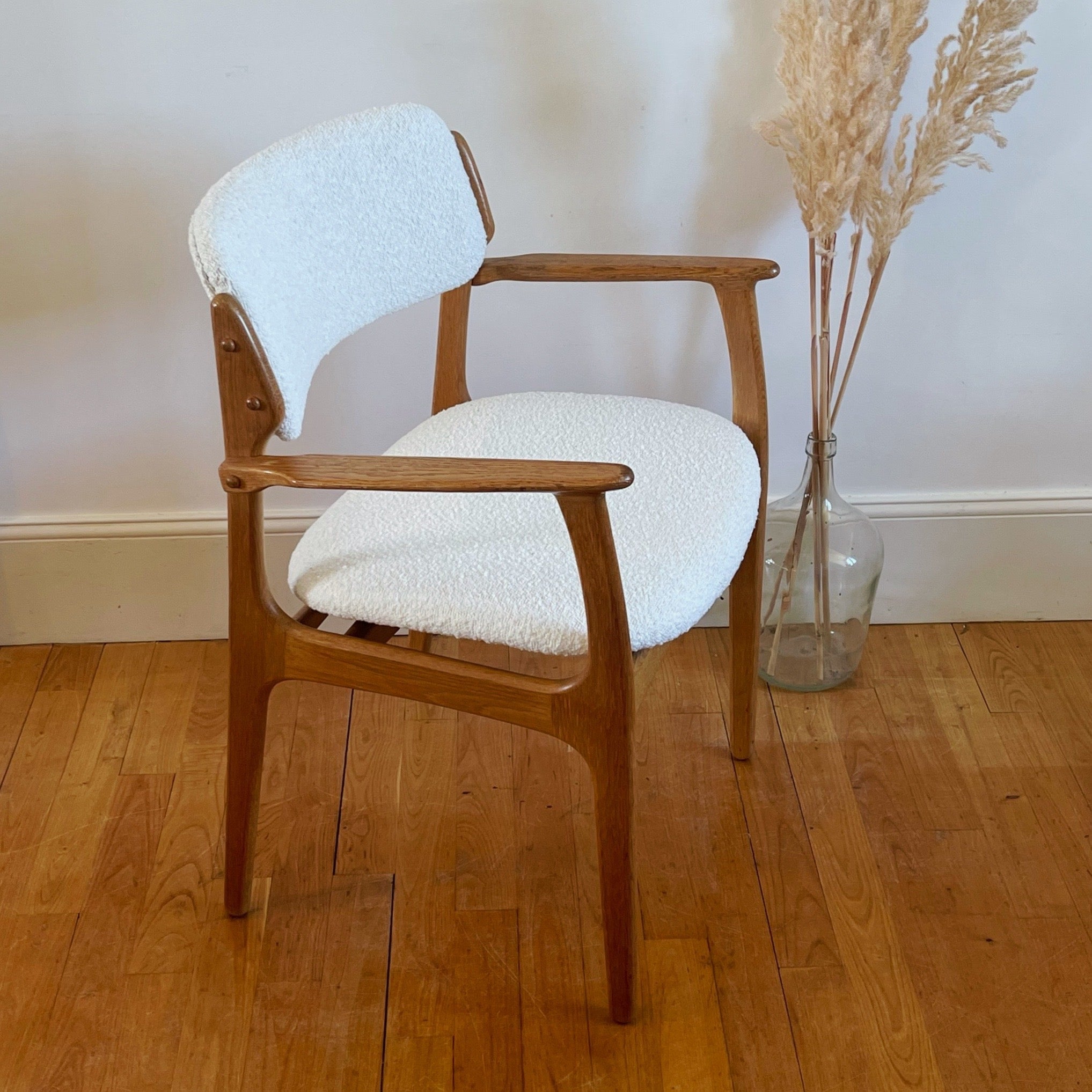 Pré-commande | Fauteuil scandinave vintage en teck modèle 50, personnalisable, par Erik Buch pour O.D Mobler