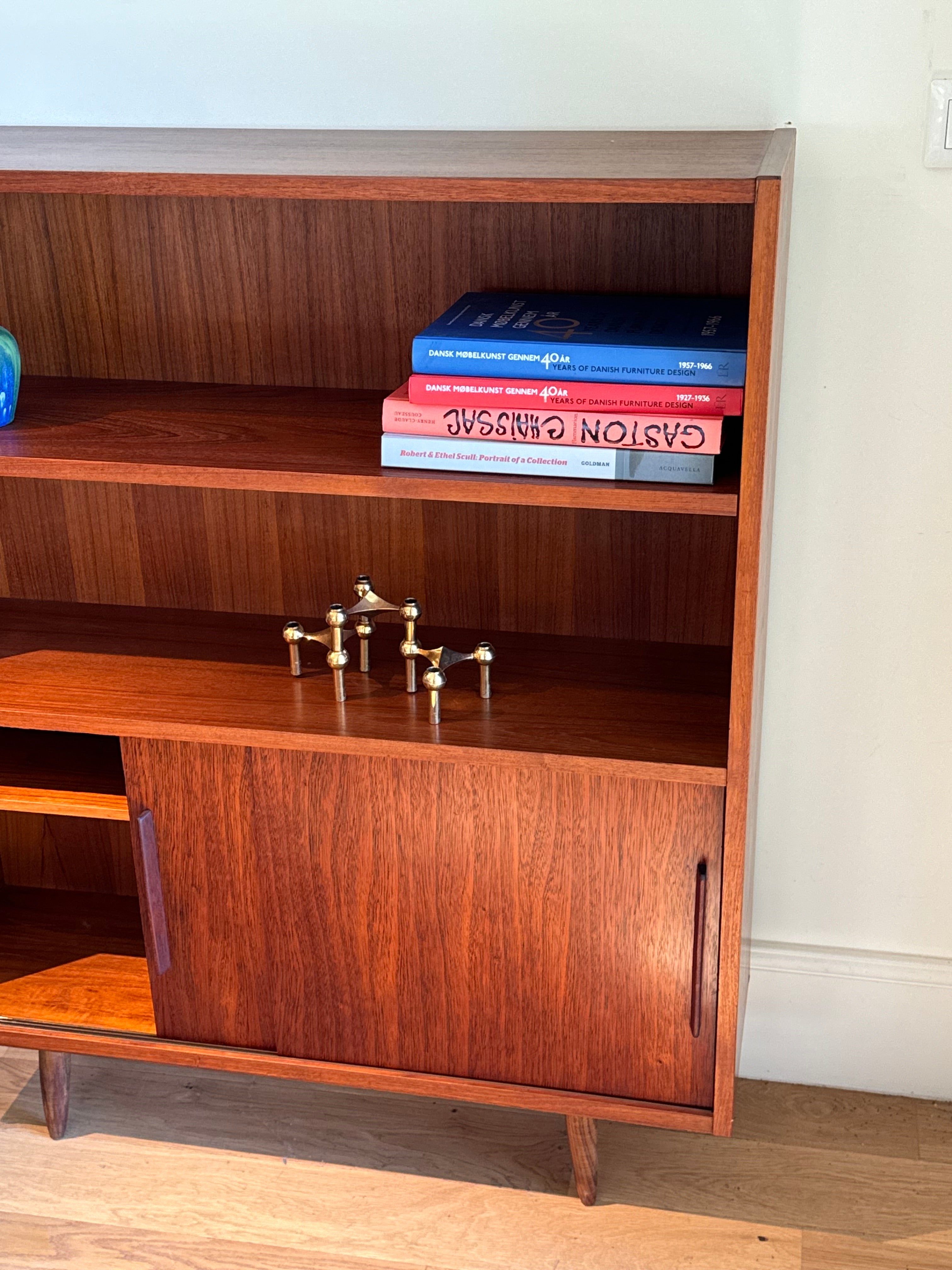 Bibliothèque scandinave vintage en teck "Mads"