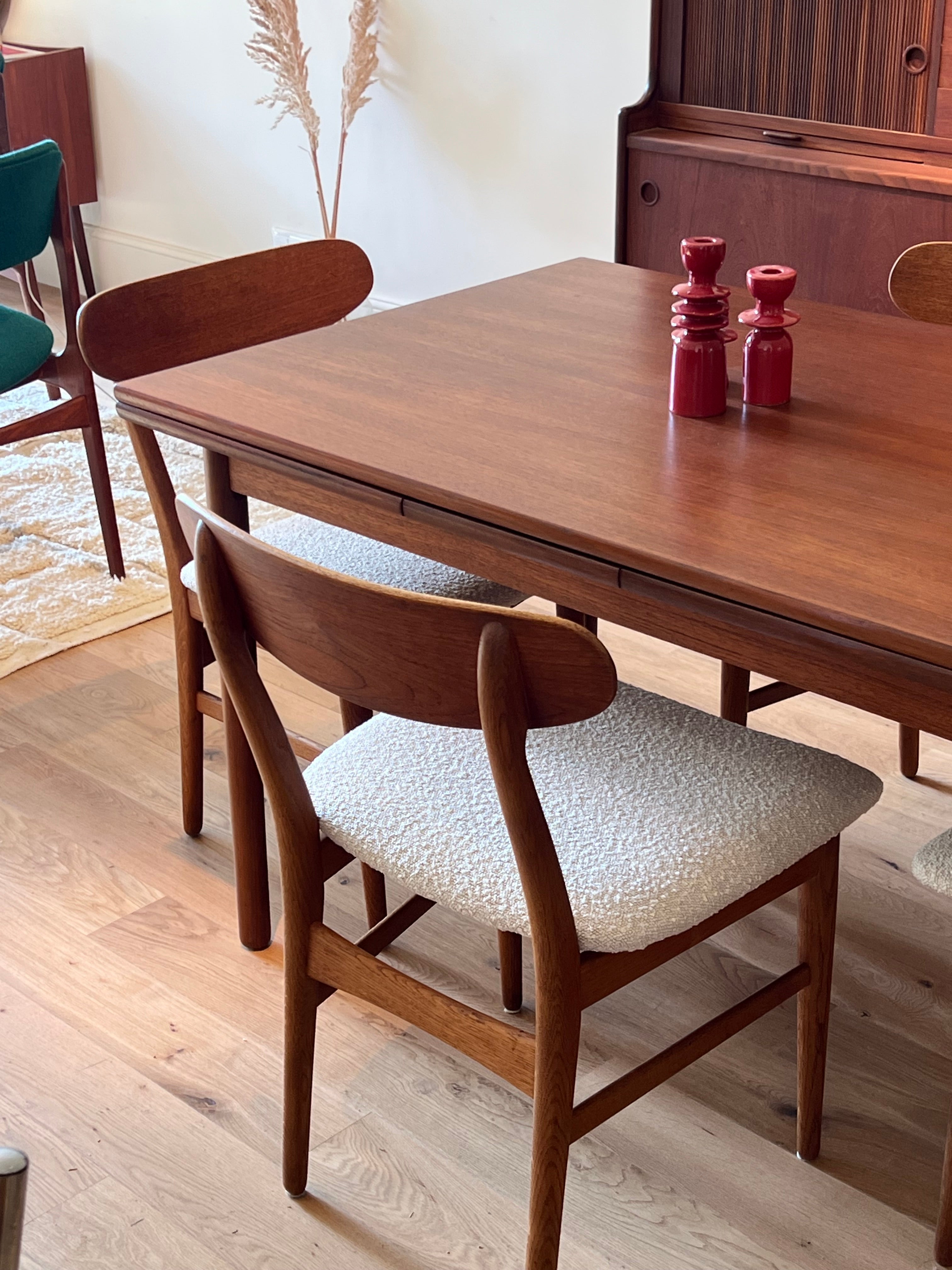 Table de salle à manger vintage scandinave en teck "Asta"