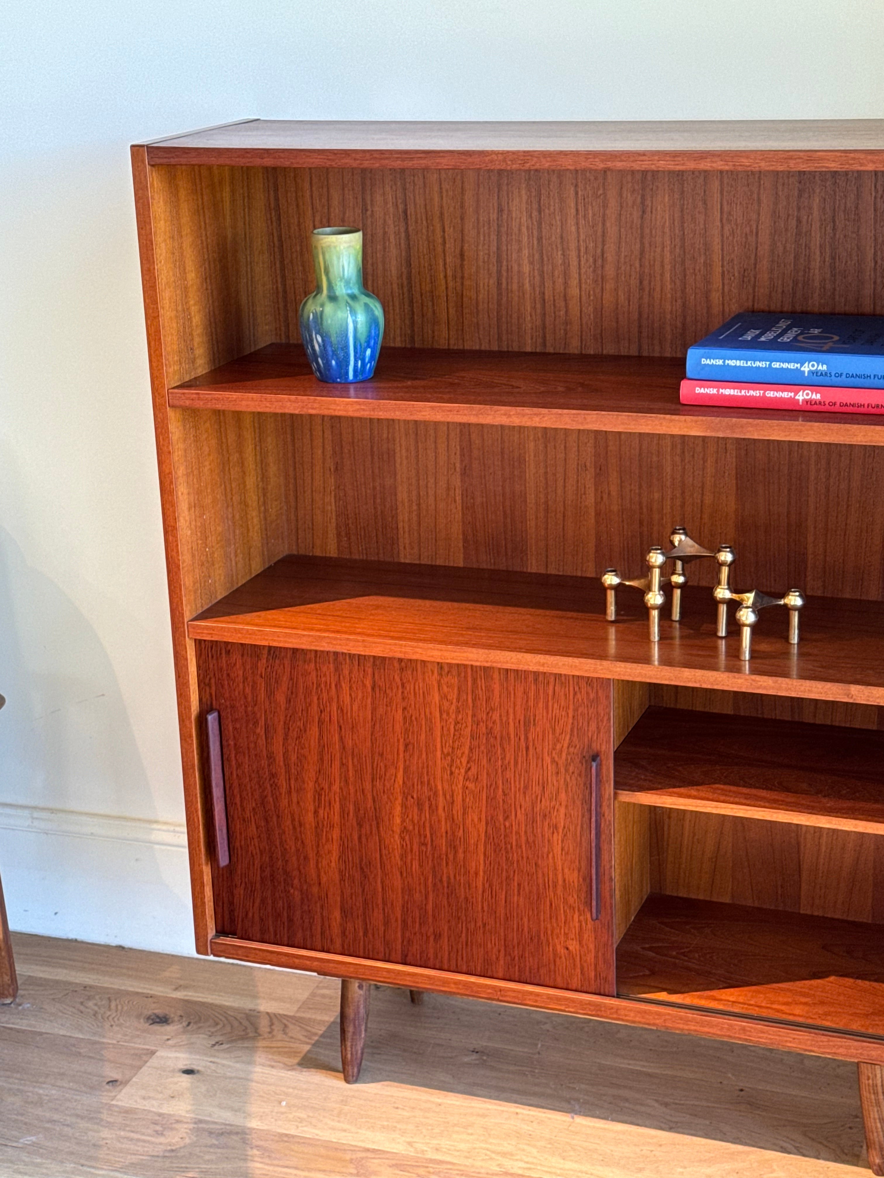 Bibliothèque scandinave vintage en teck "Mads"