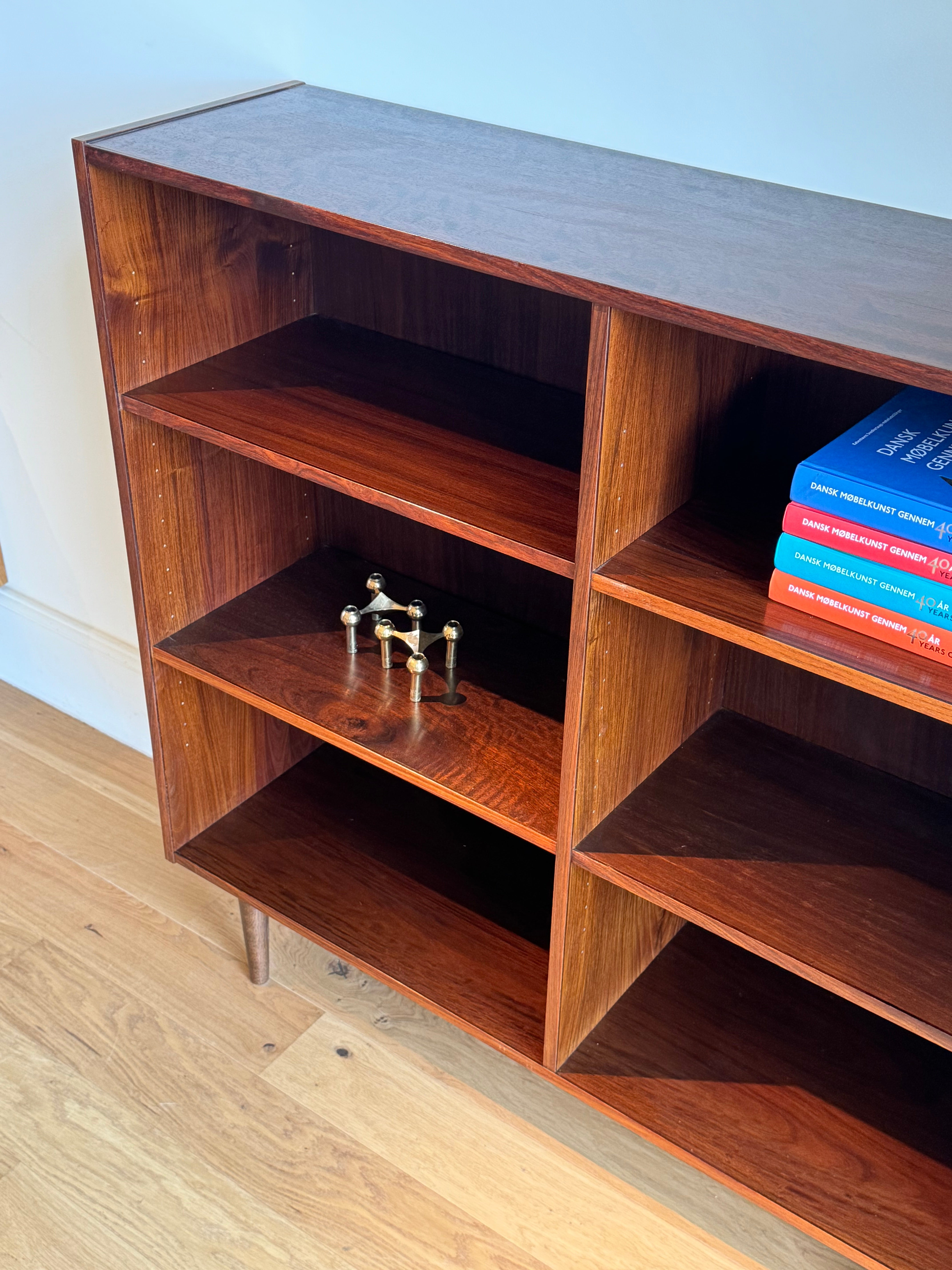 Bibliothèque scandinave vintage en palissandre "Alfred"