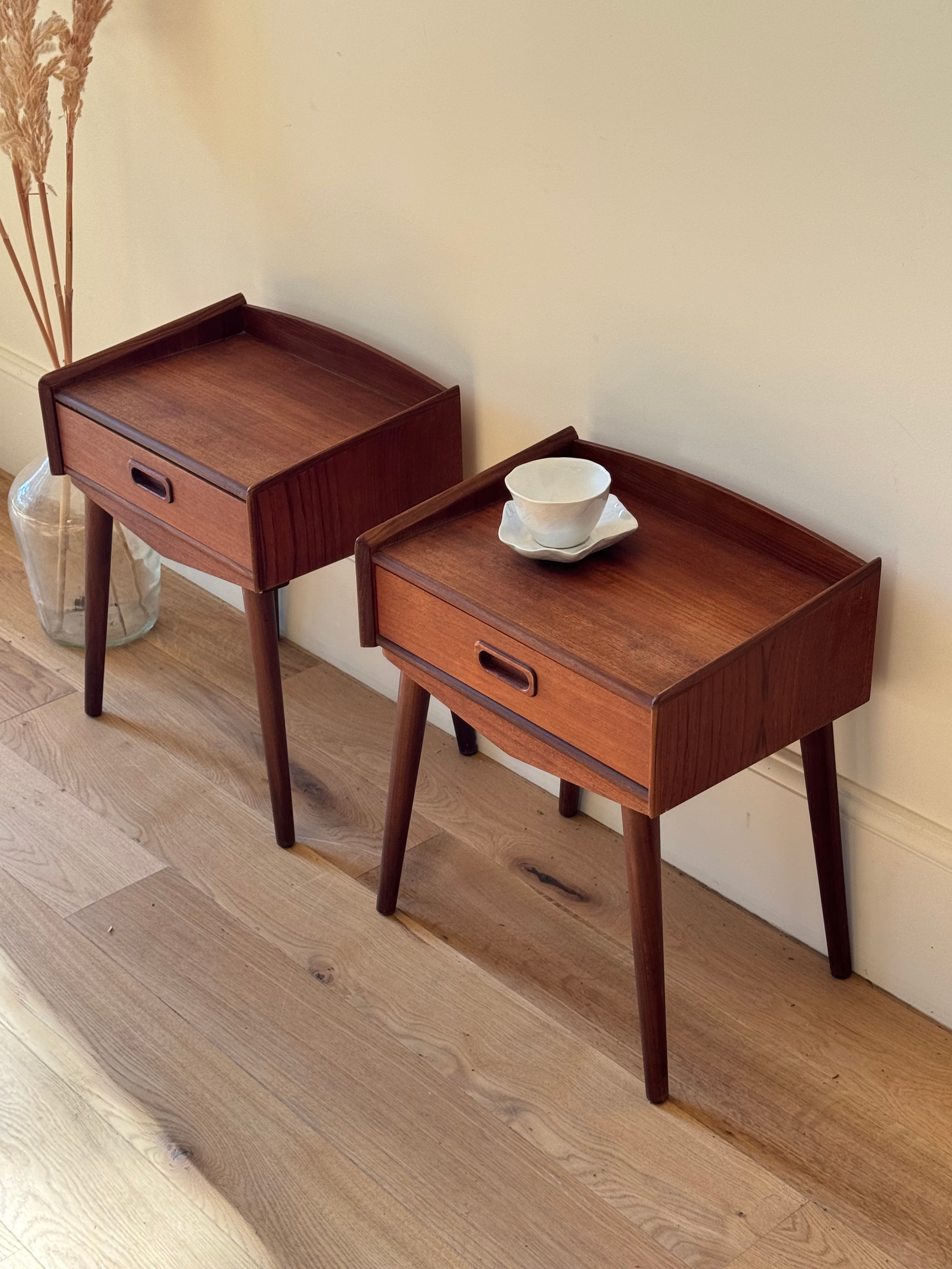 Paire de tables de chevet scandinaves vintage en teck "Elbor"