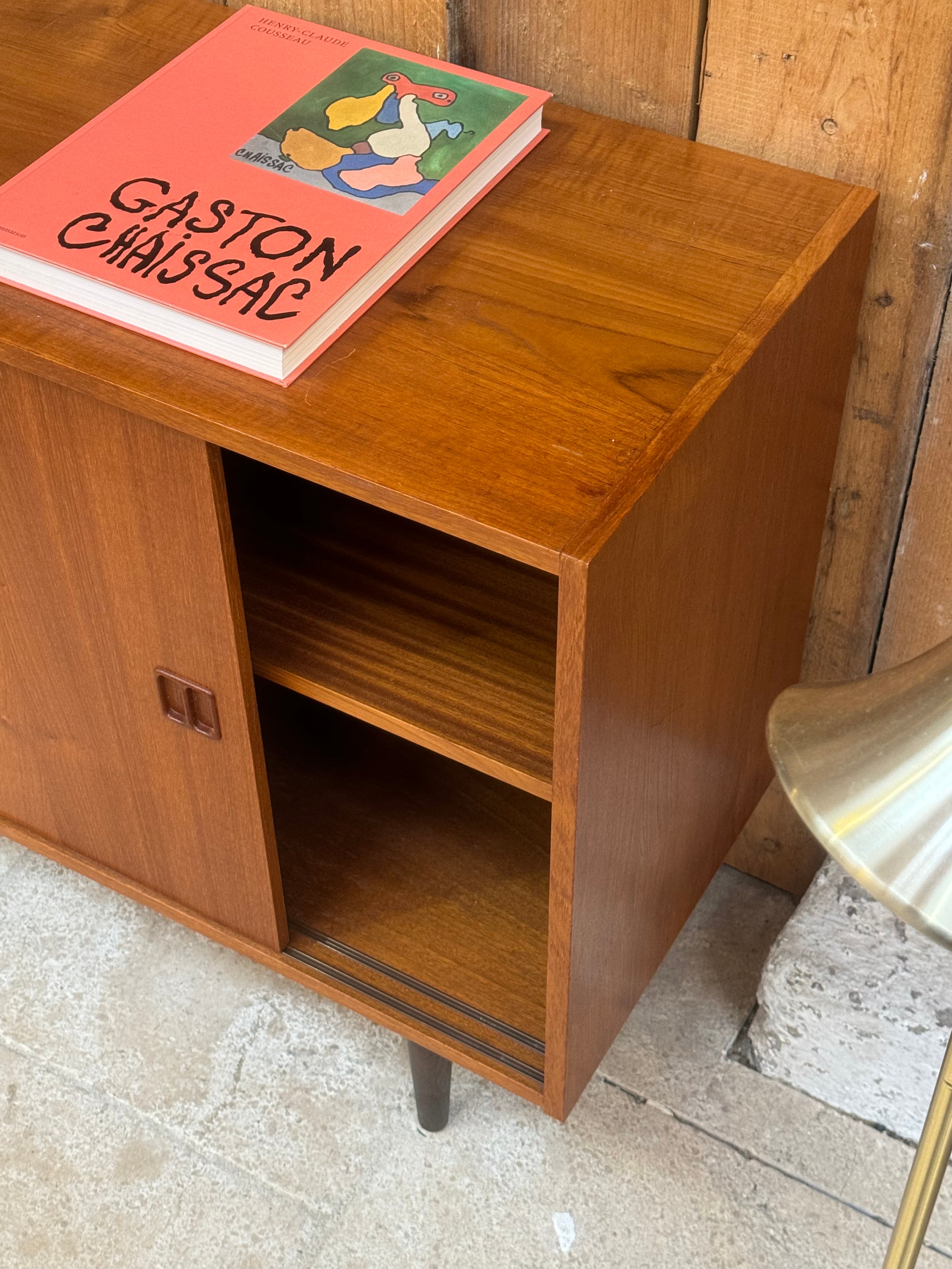 Buffet scandinave vintage en teck « Simon »