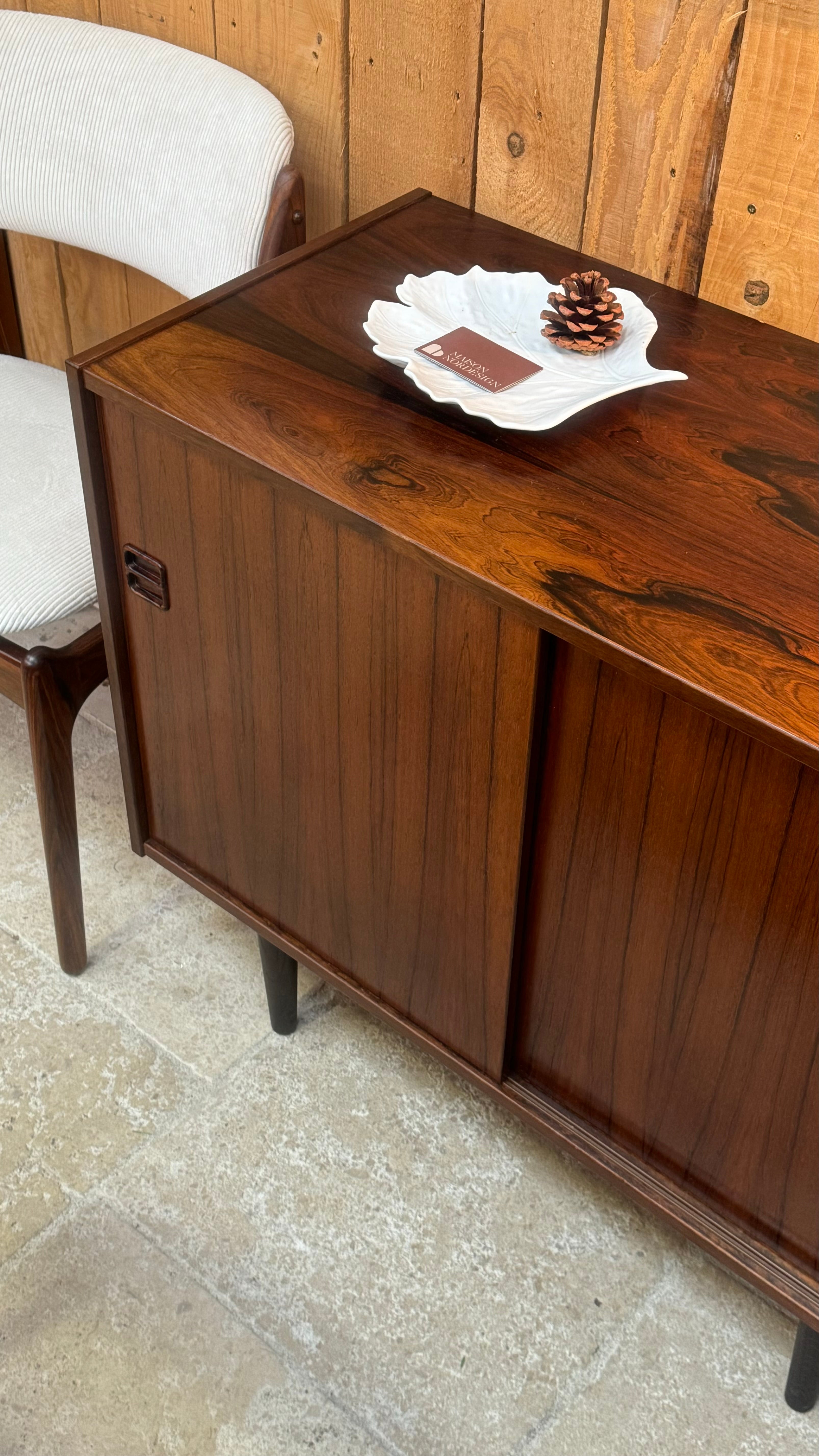 Petit buffet scandinave vintage « Otto »