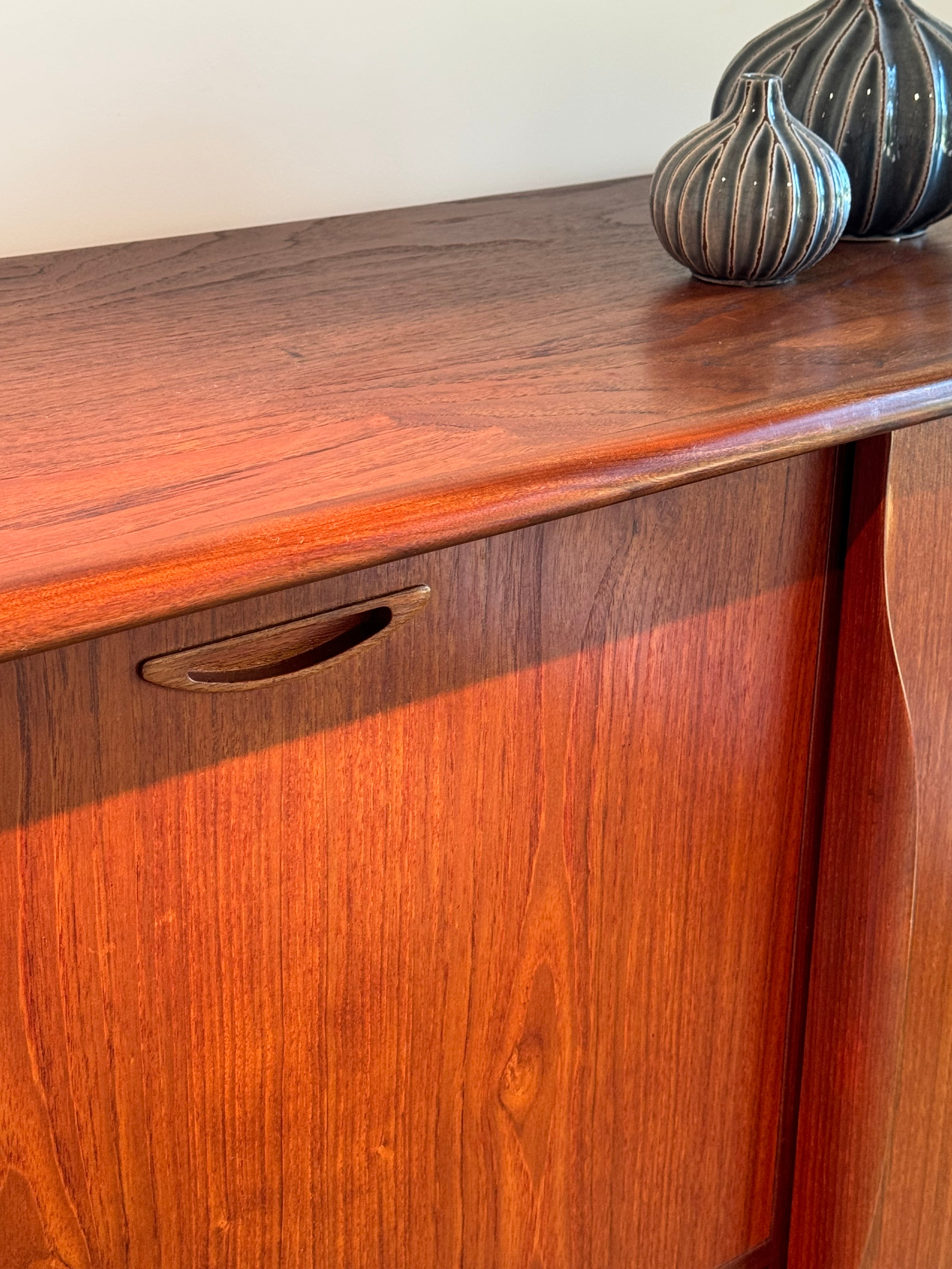 Buffet signé Henry Walter Klein pour Bramin