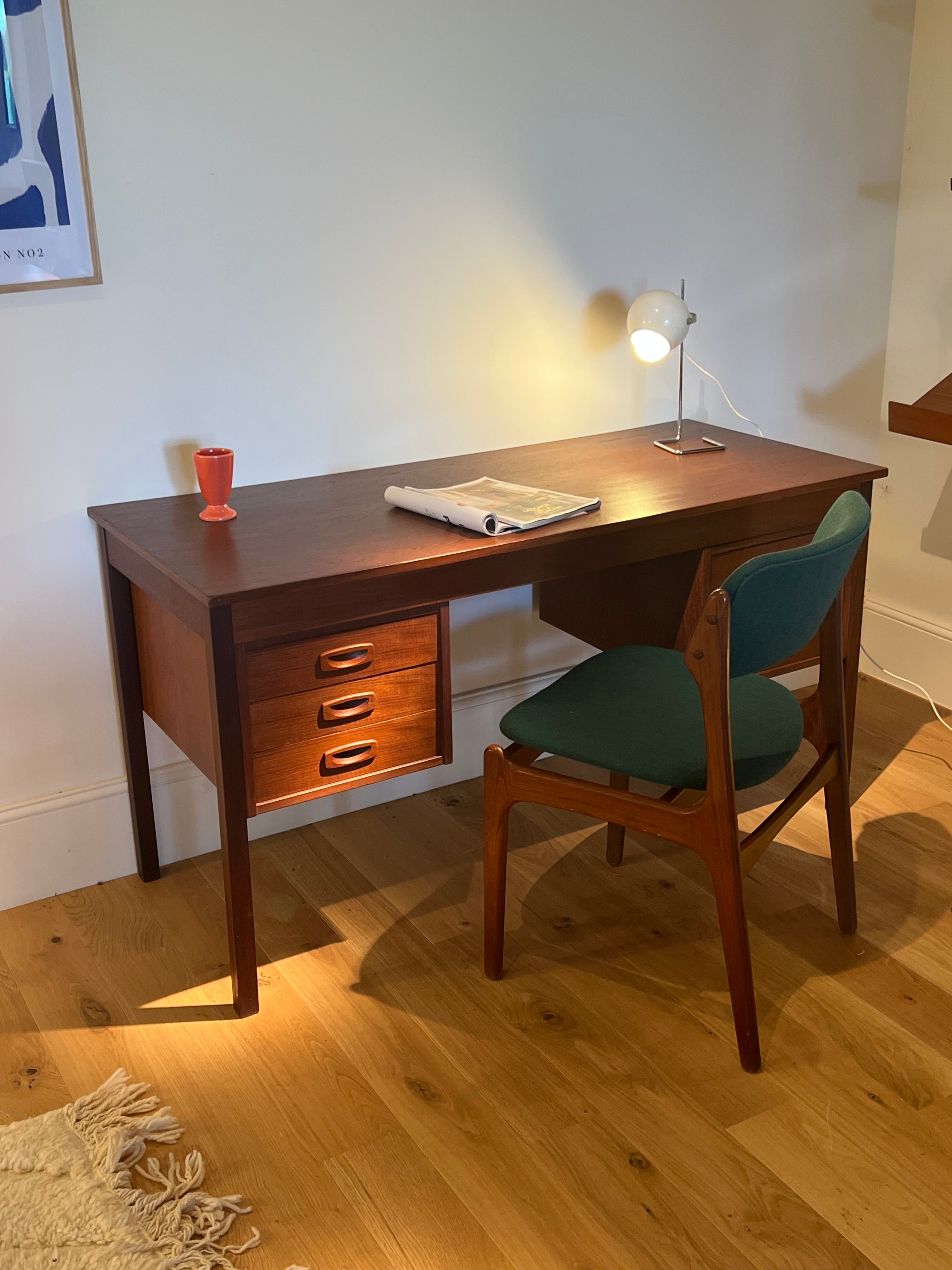 Bureau scandinave vintage en teck «  Ruben »