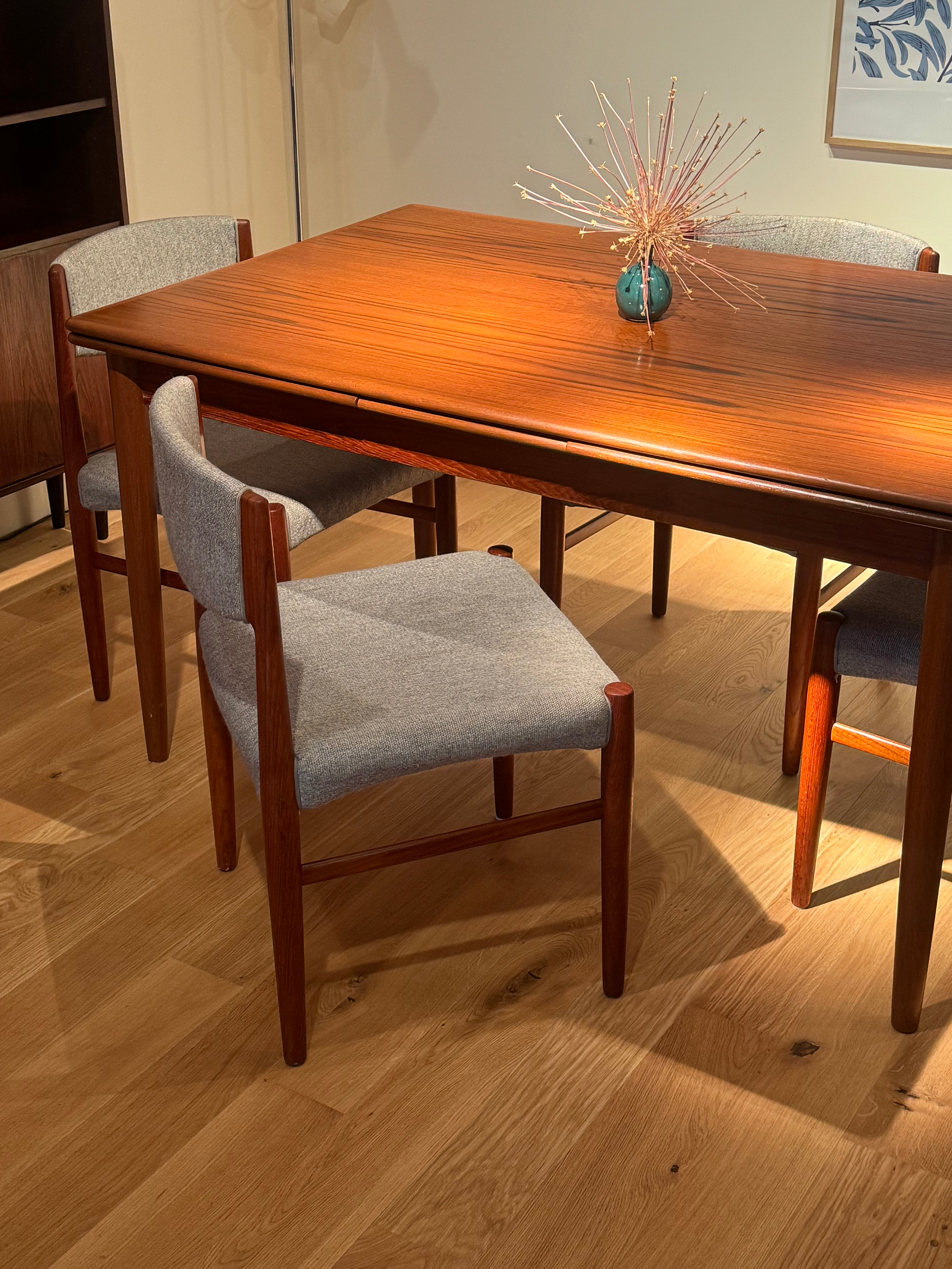 Table de salle à manger vintage scandinave en teck "Lovisa"