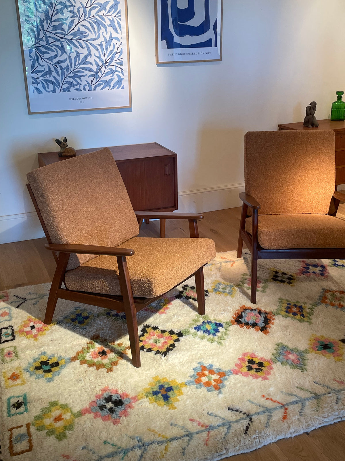 Fauteuil scandinave vintage « Theodor » en bouclette terracotta