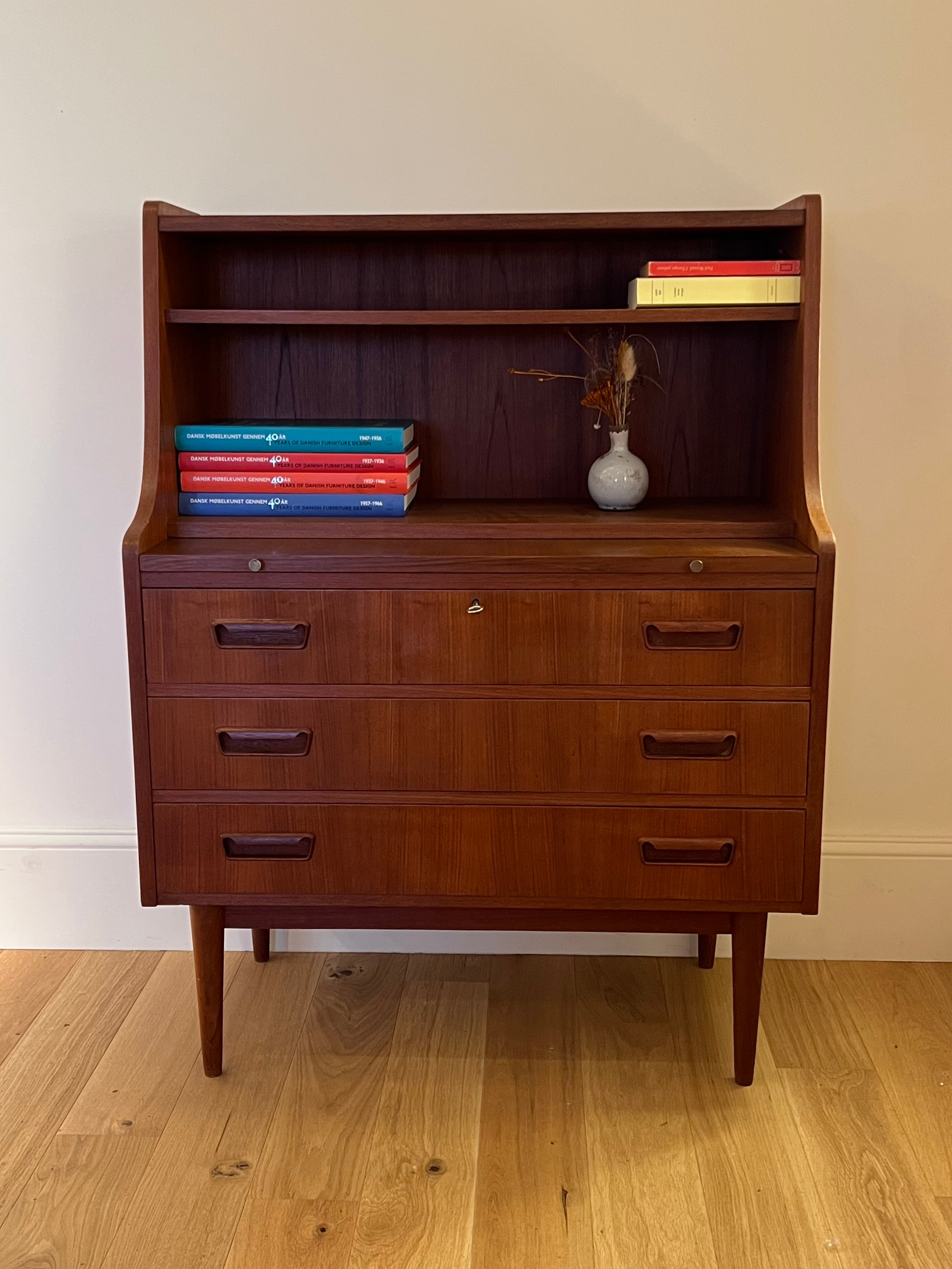 Secrétaire scandinave vintage en teck "Olan"