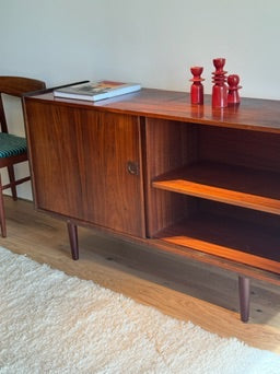 Enfilade scandinave vintage en palissandre « Elin » – Années 60