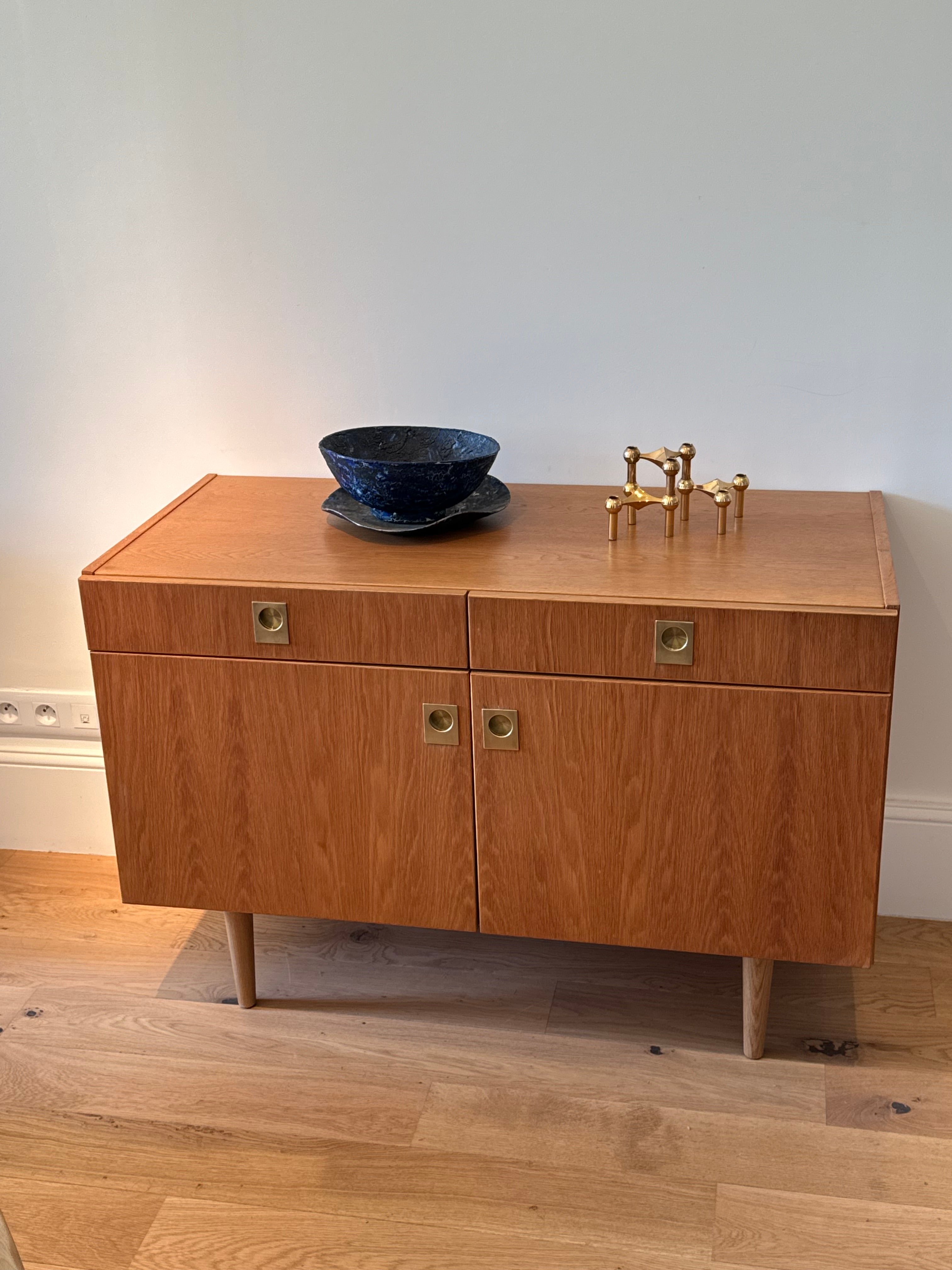 Enfilade scandinave vintage en chêne "Stina"