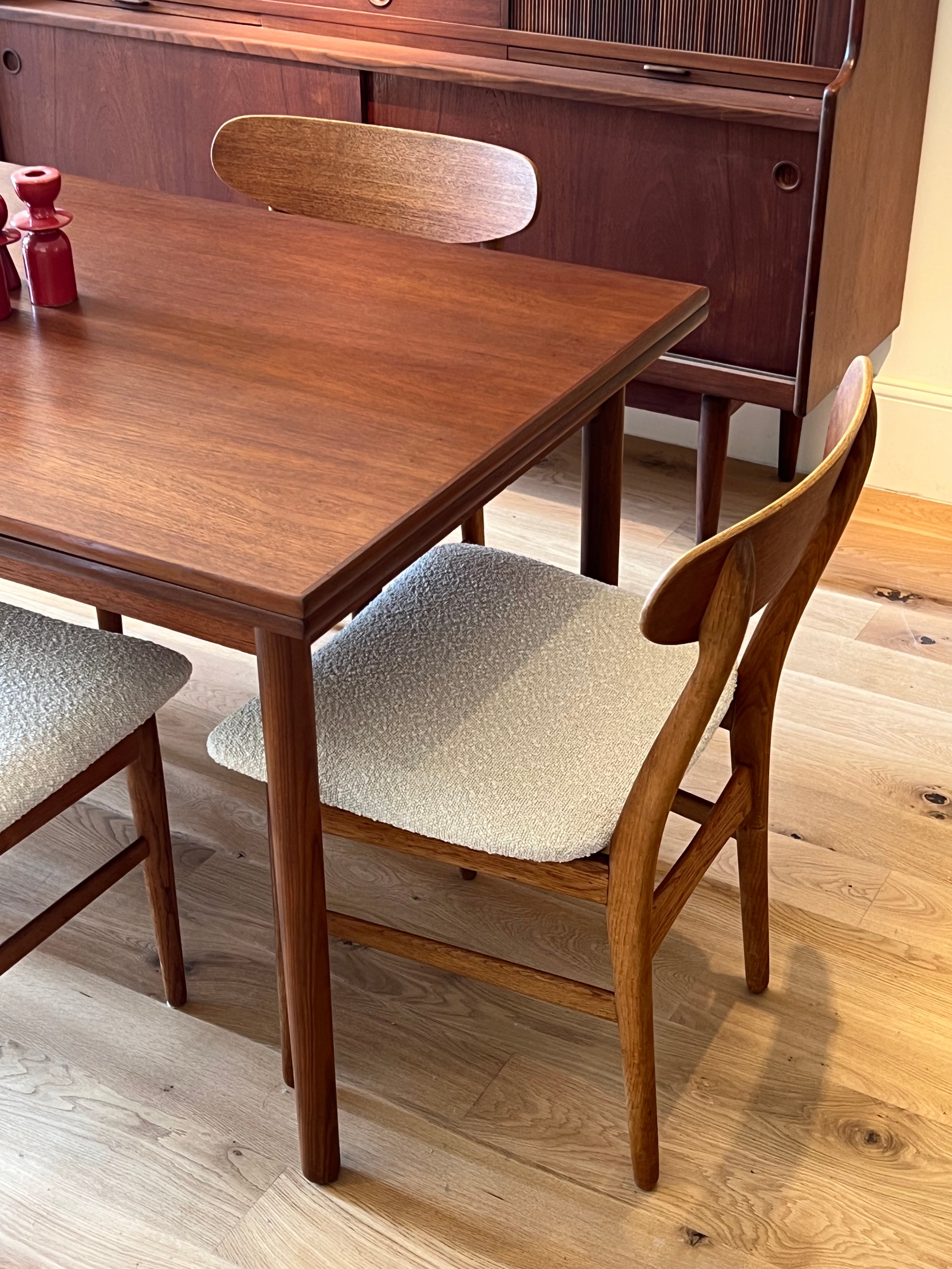 Suite de 6 chaises scandinaves vintage "Mopern" - Année 60