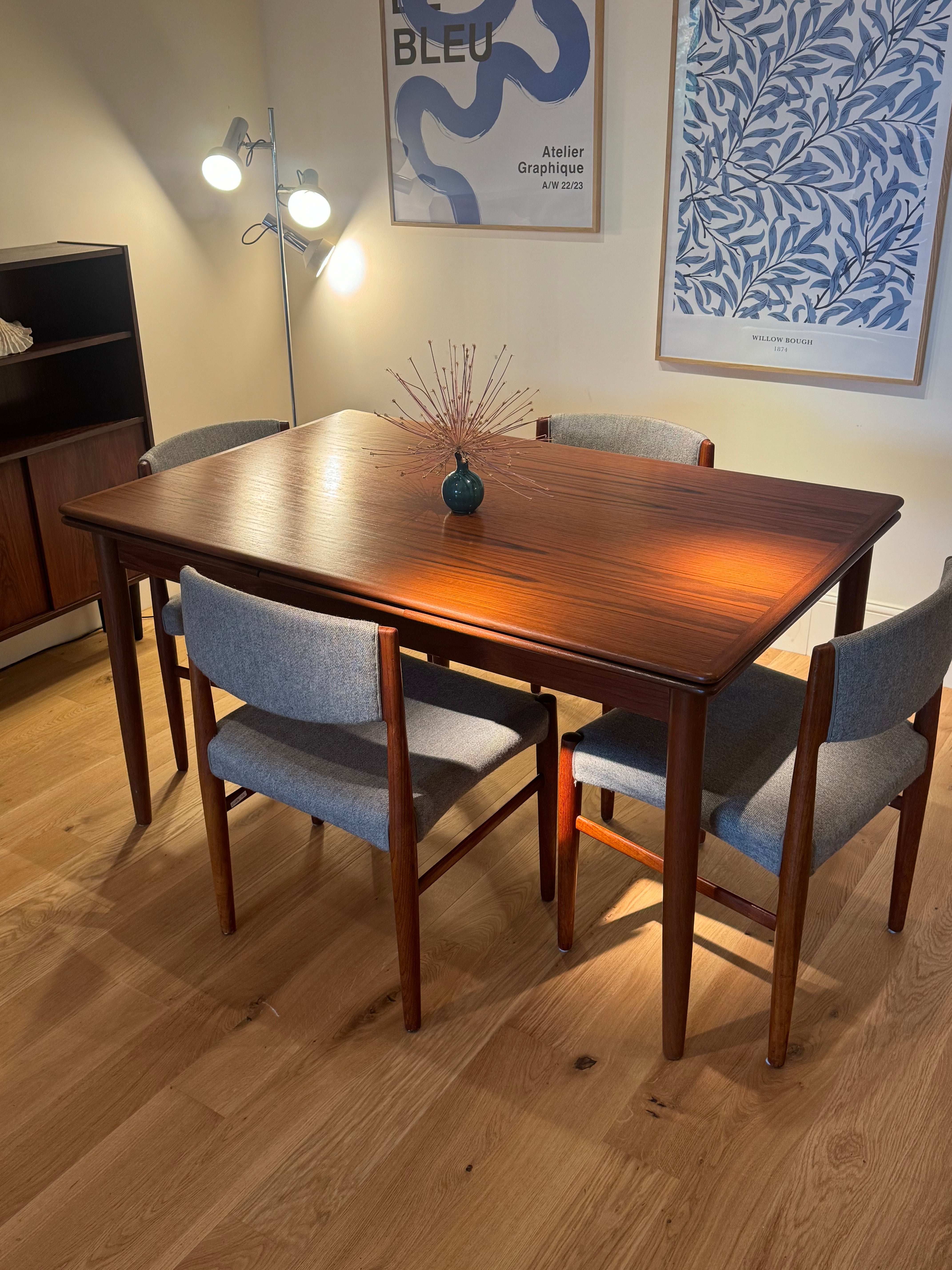 Table de salle à manger vintage scandinave en teck "Lovisa"