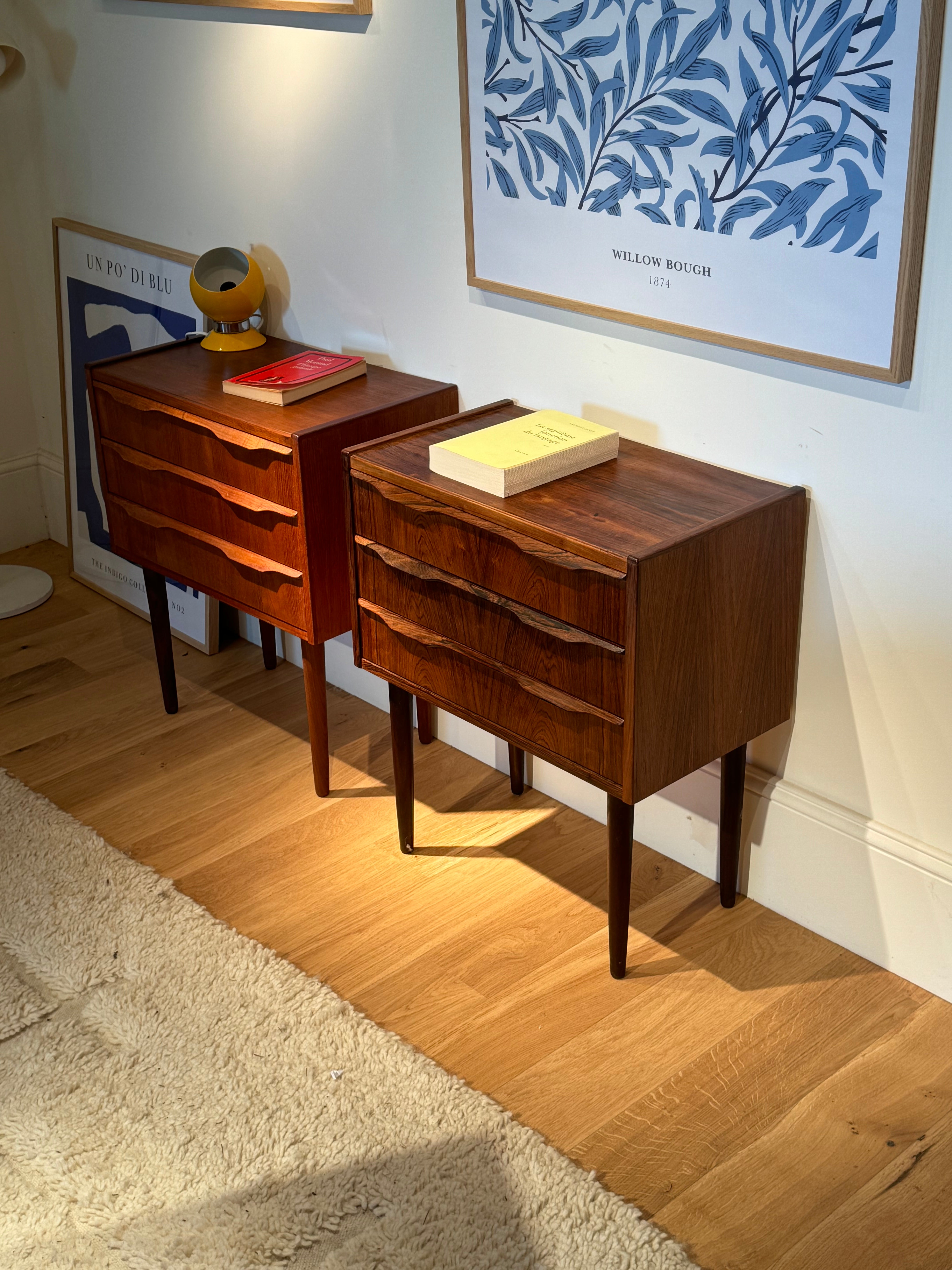 Paire de chevets scandinaves vintage