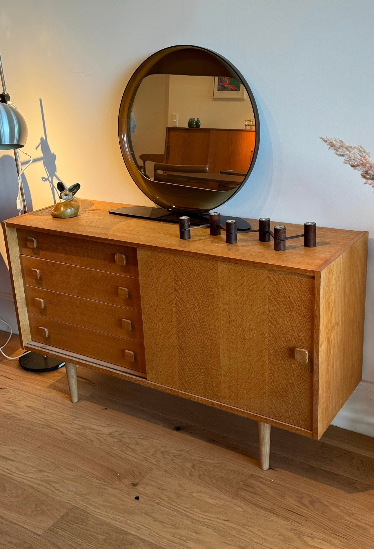 Petite enfilade scandinave vintage en chêne "Flora"