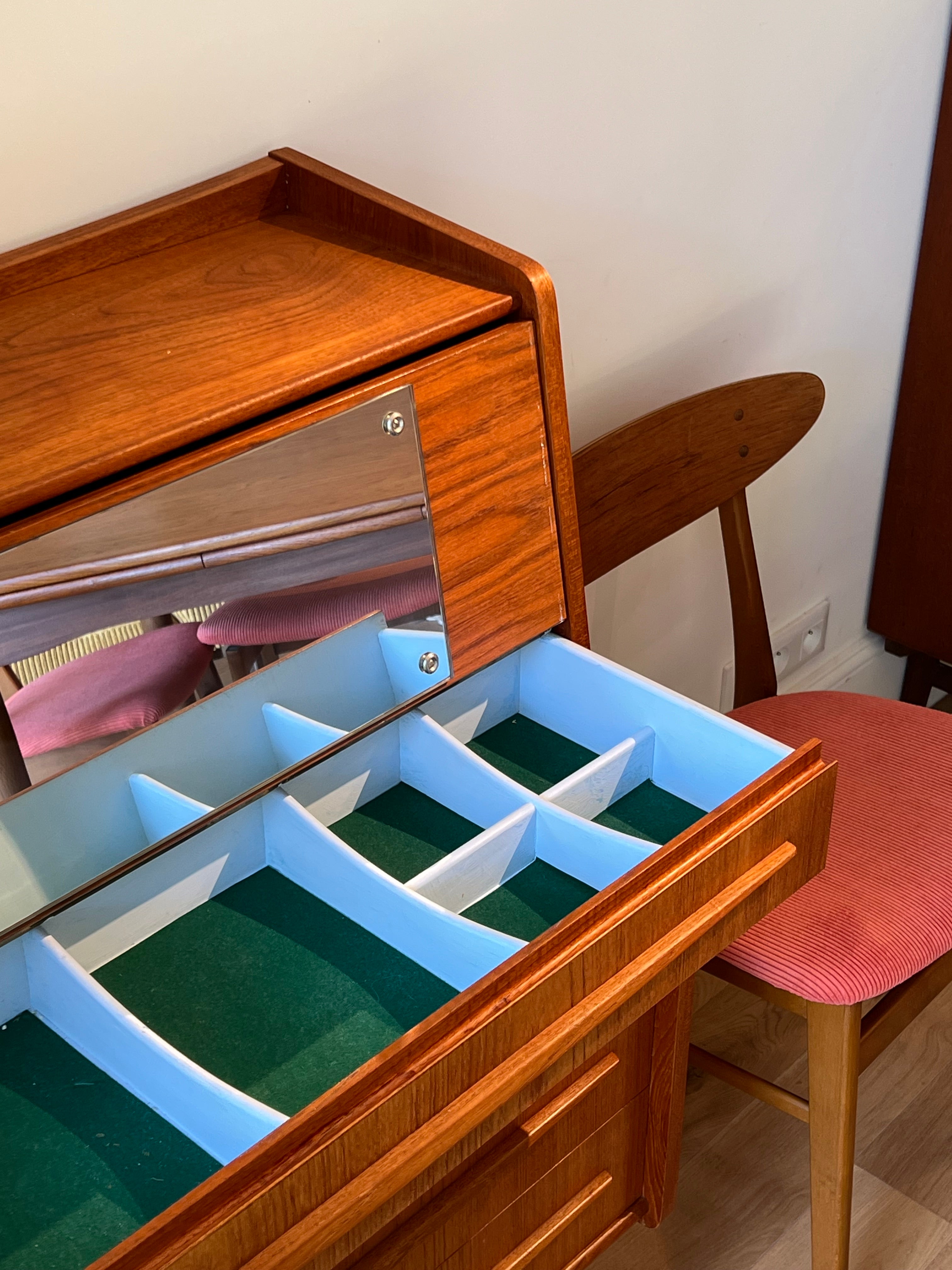 Secrétaire scandinave vintage « Jan »