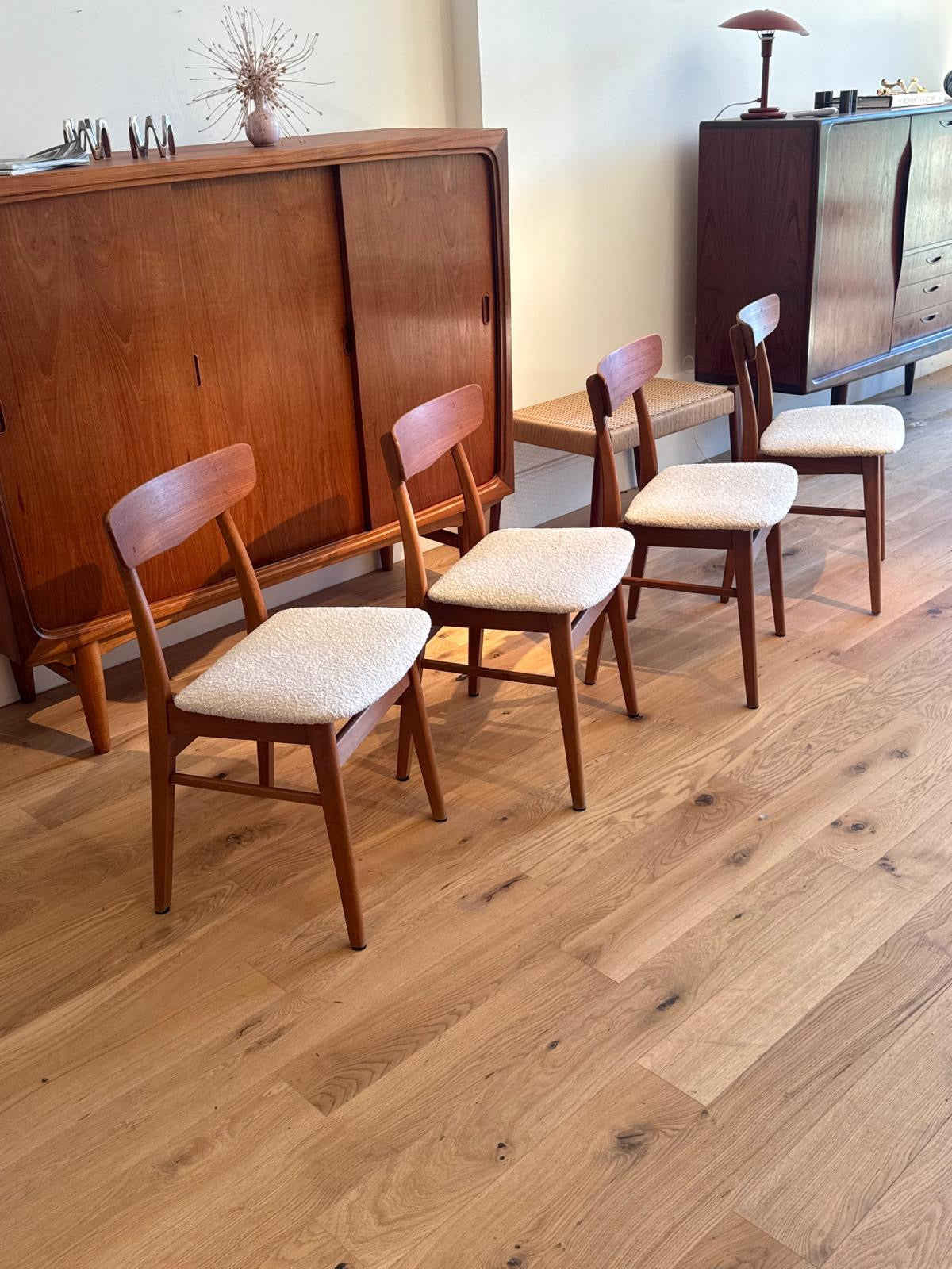 4 Chaises scandinave vintage "Freya" en bouclette lin naturel