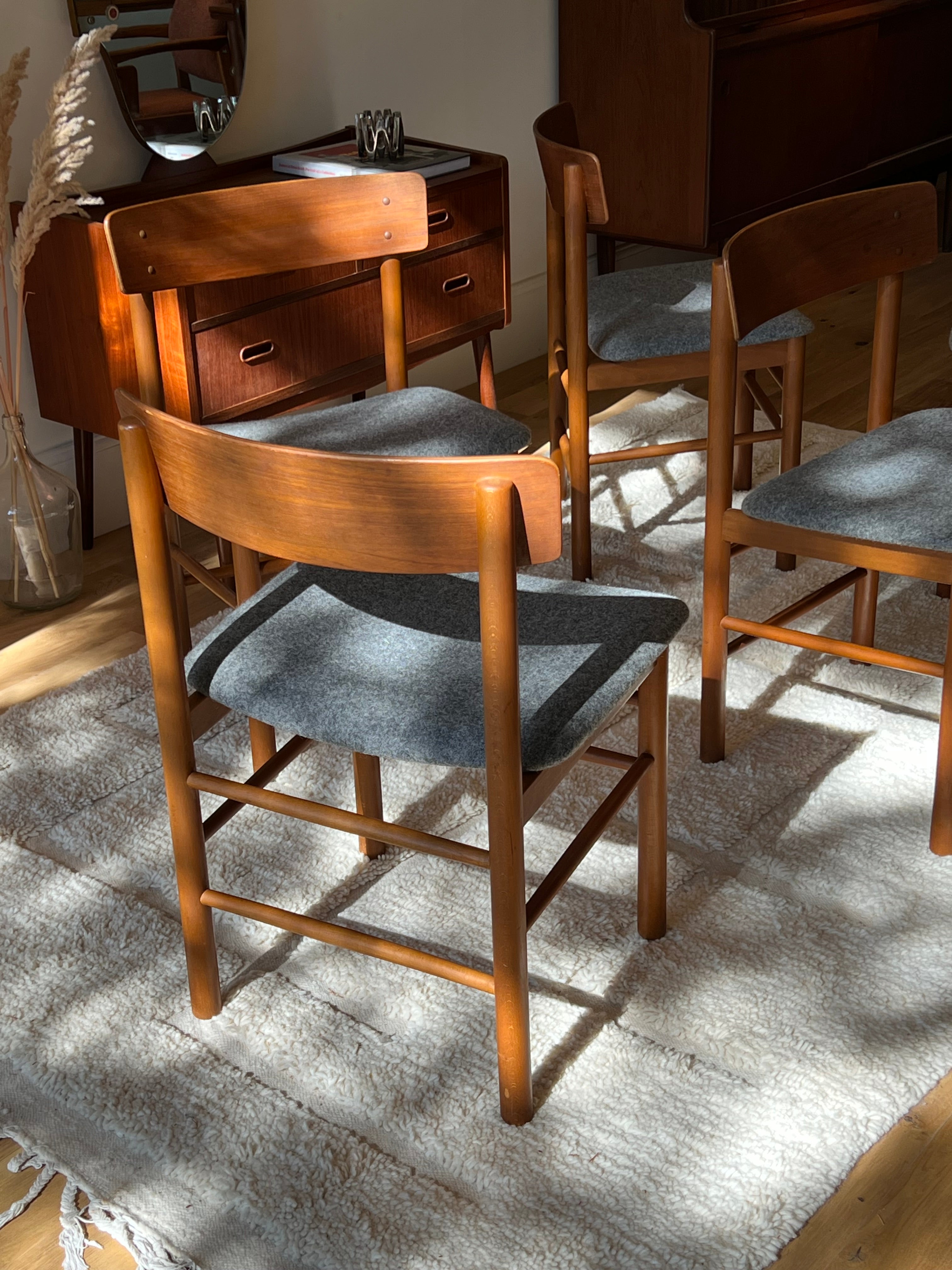 Chaise scandinave vintage en teck « Kirsa »