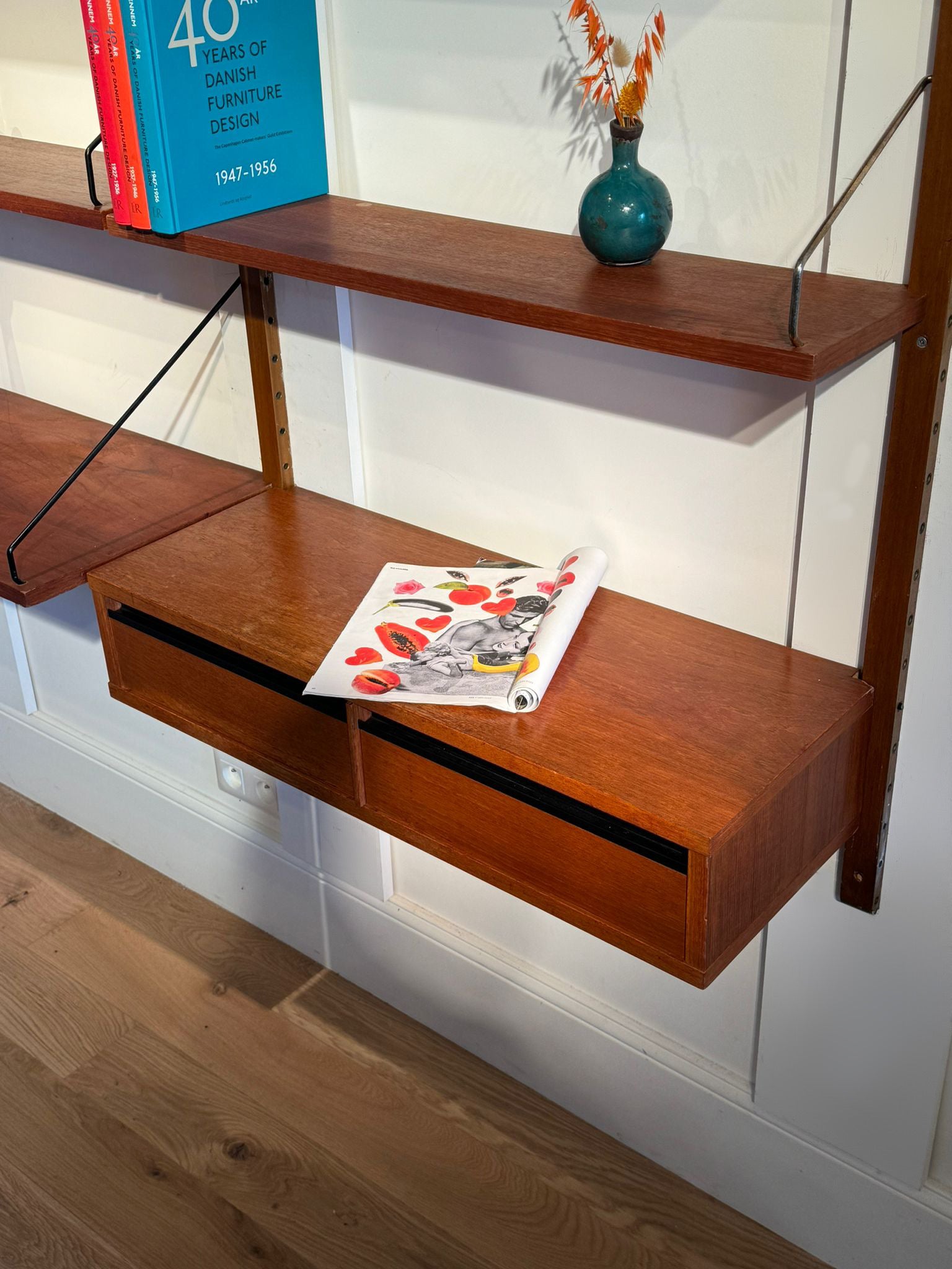 Bibliothèque scandinave vintage murale Royal System – Poul Cadovius