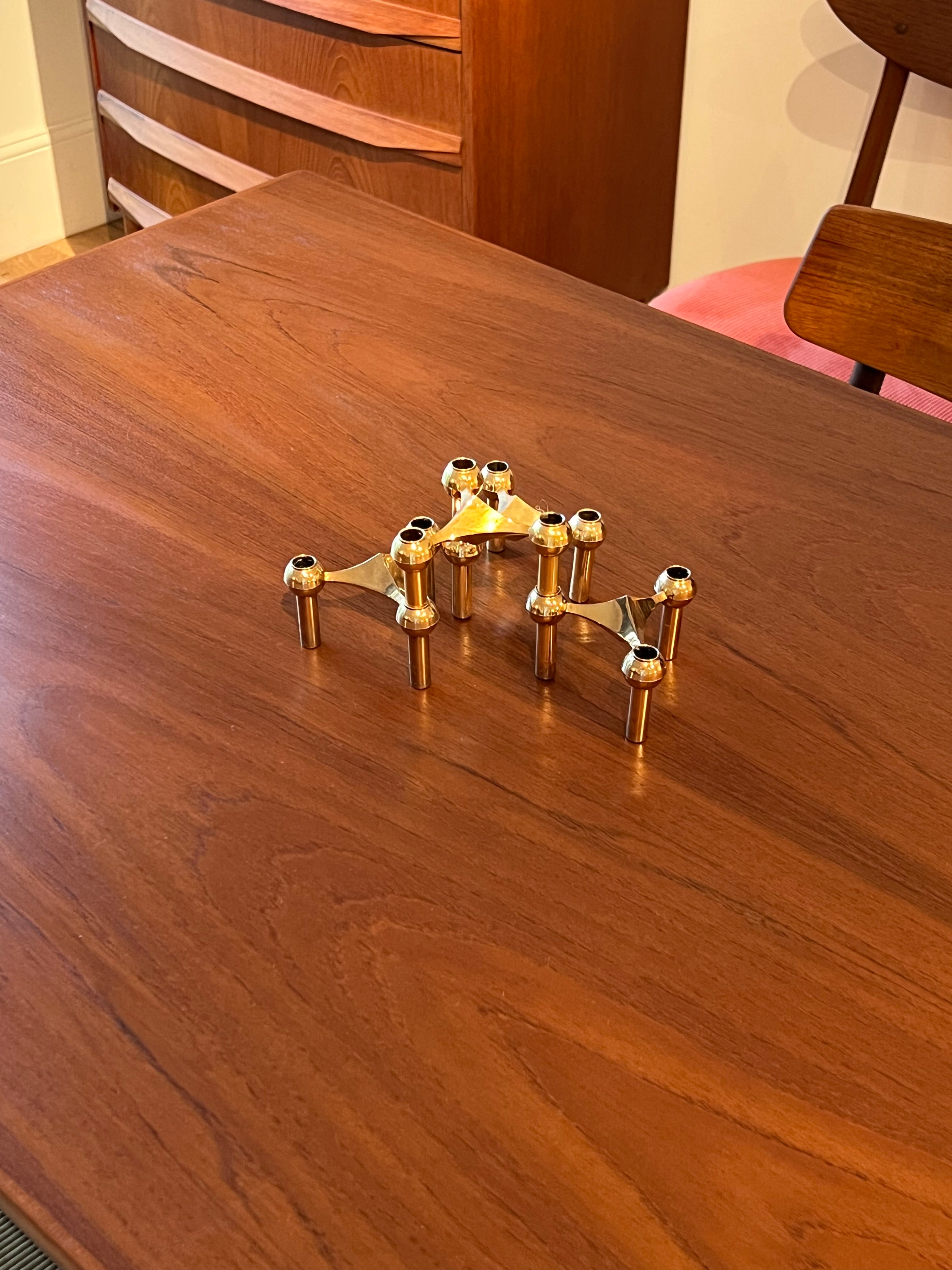 Table de salle à manger scandinave vintage extensible en teck "Lira"