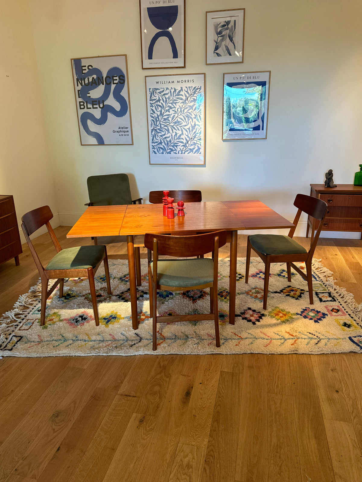 Table scandinave vintage carré « Mette »