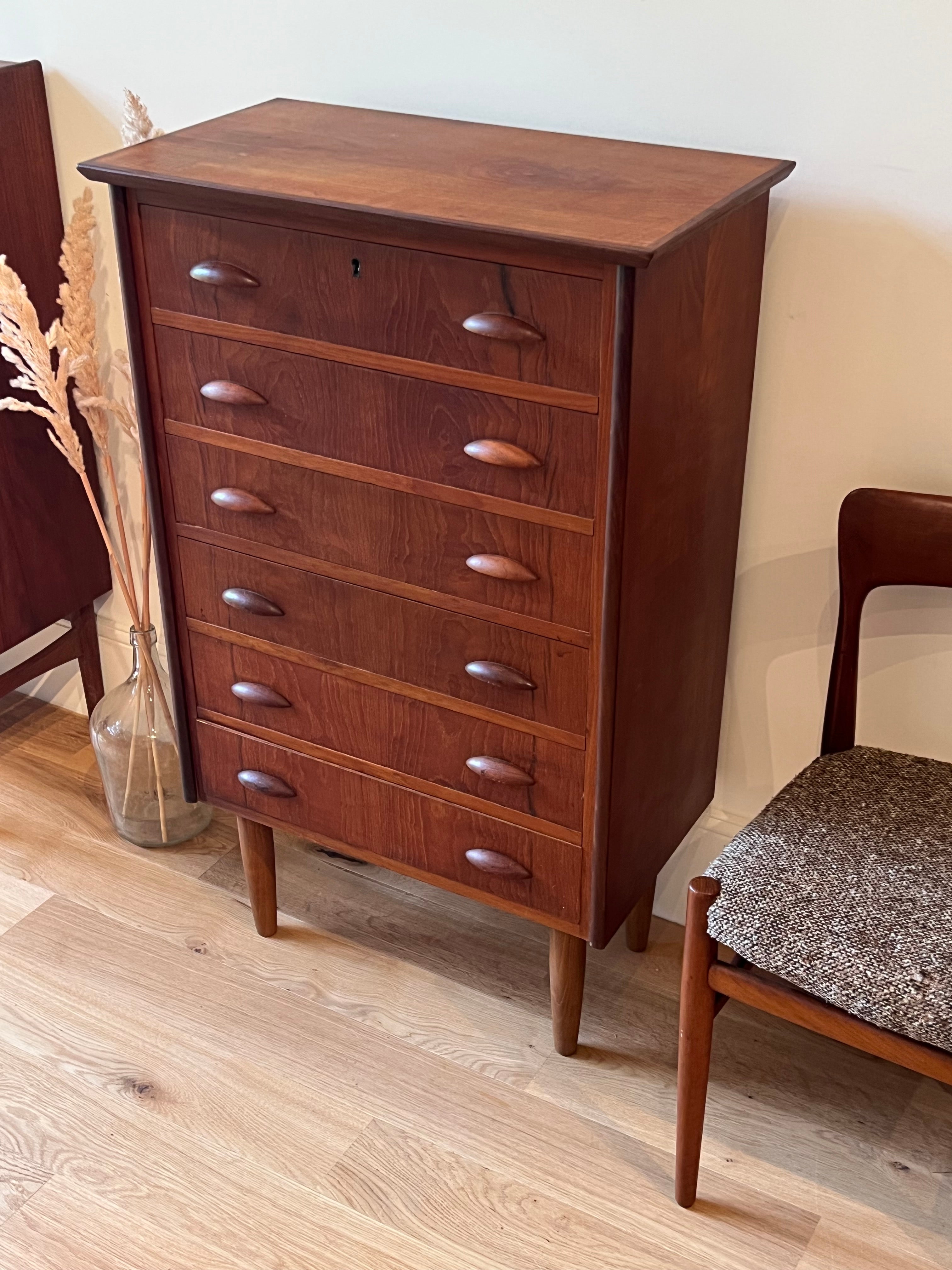 Commode scandinave vintage "Stellan"