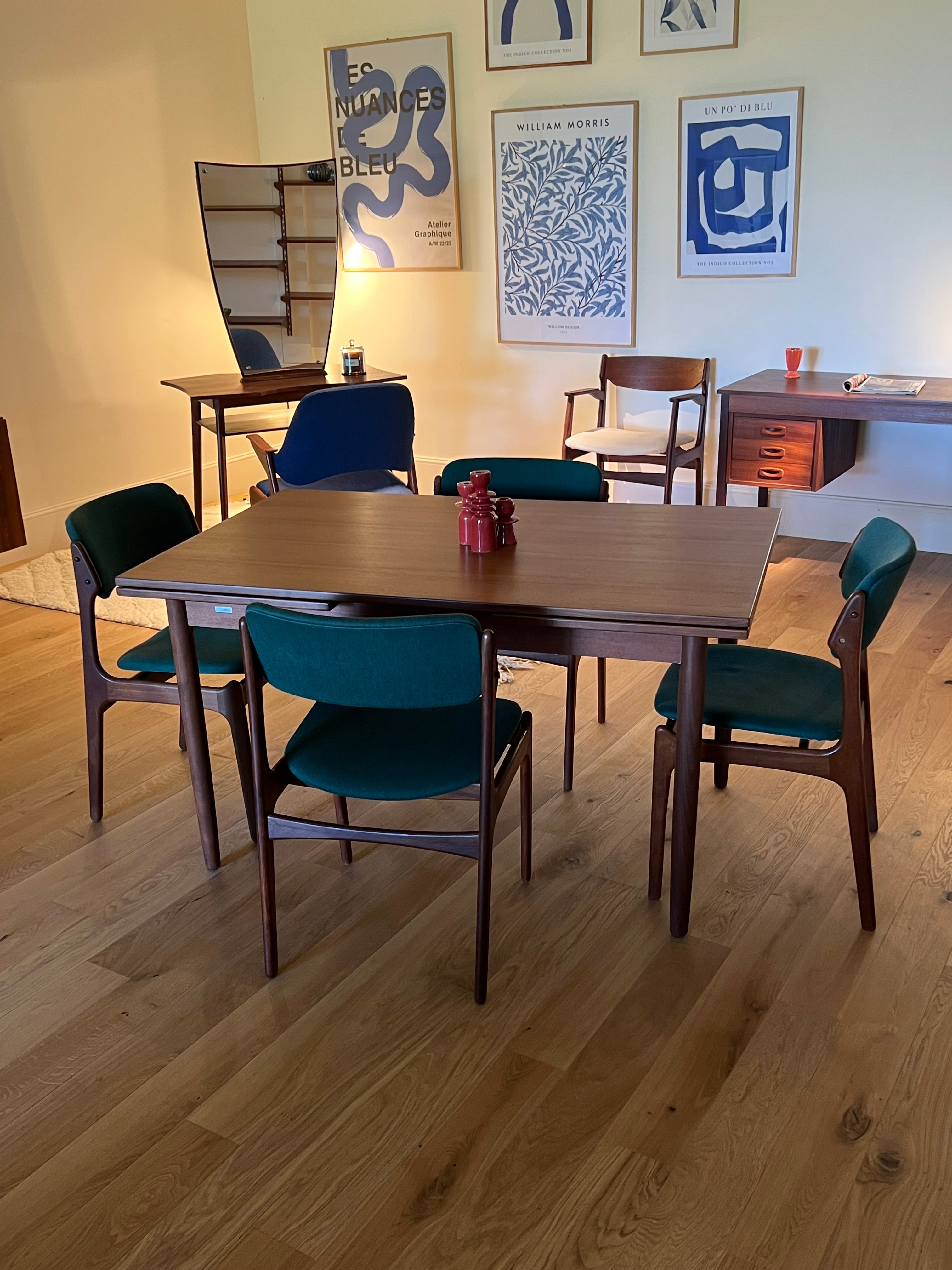 Table de salle à manger scandinave vintage en teck « Lara »