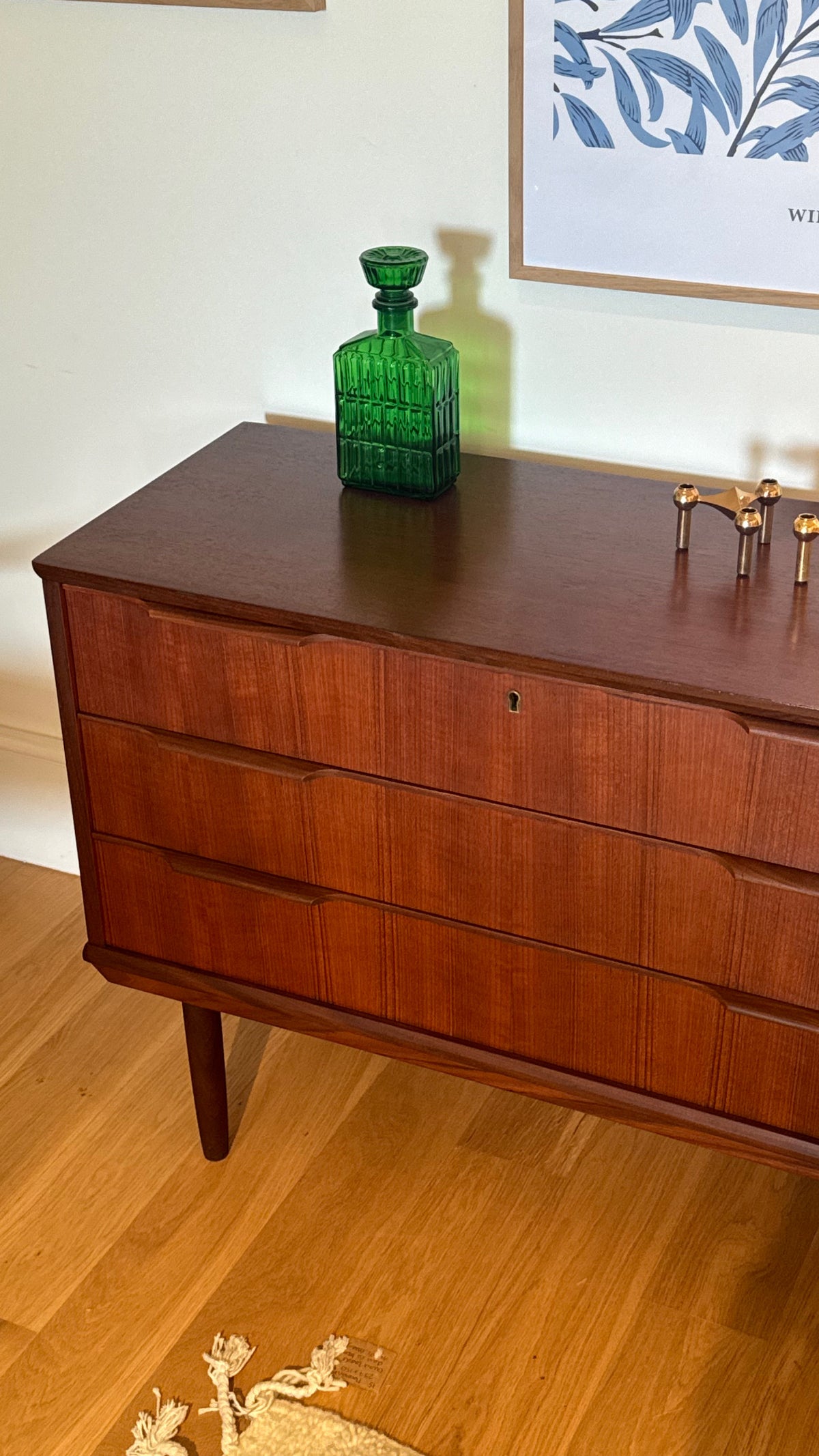 Commode scandinave vintage "Ingrid" en teck