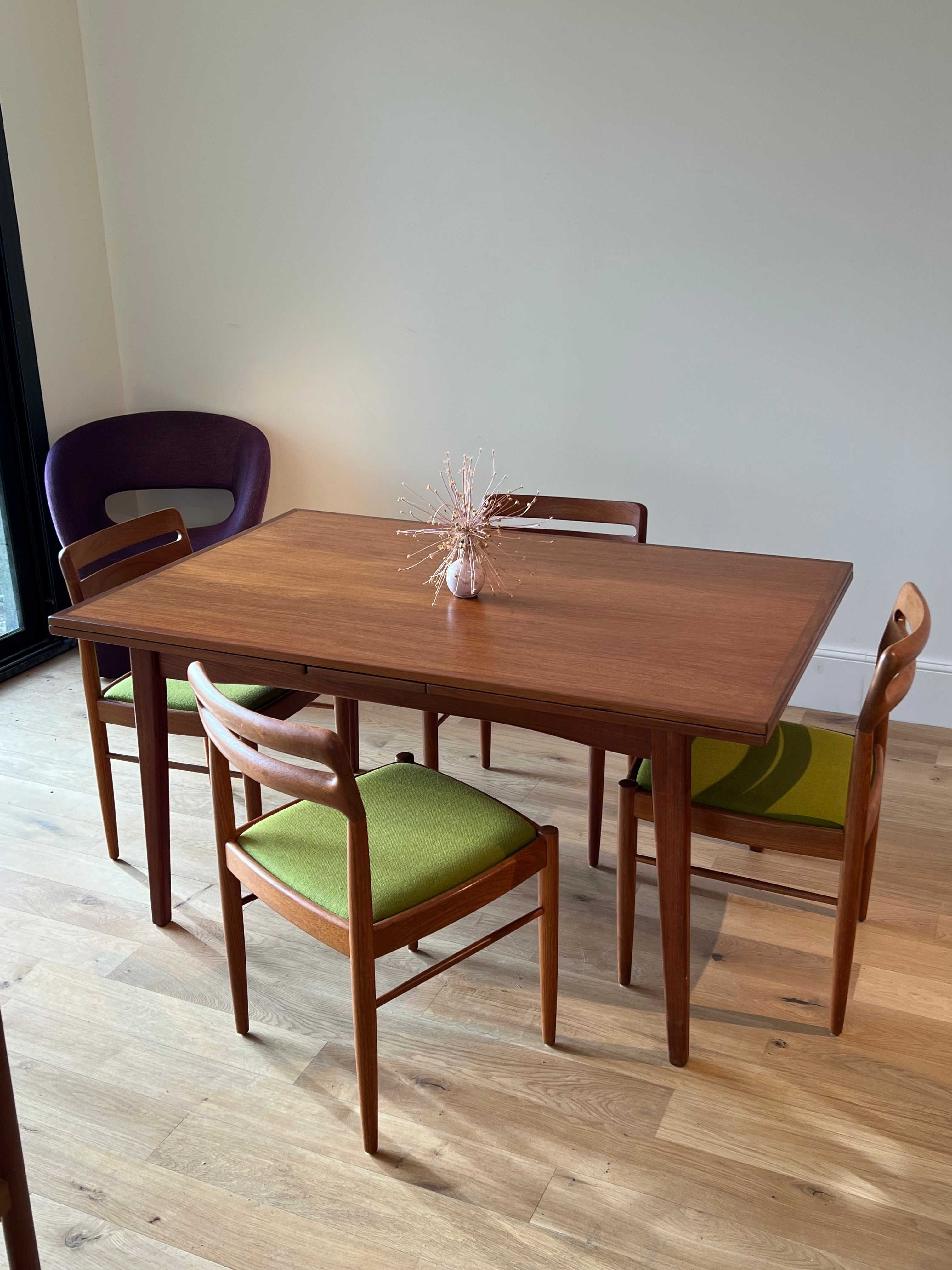 Table de salle à manger scandinave vintage en teck "Birgitte"