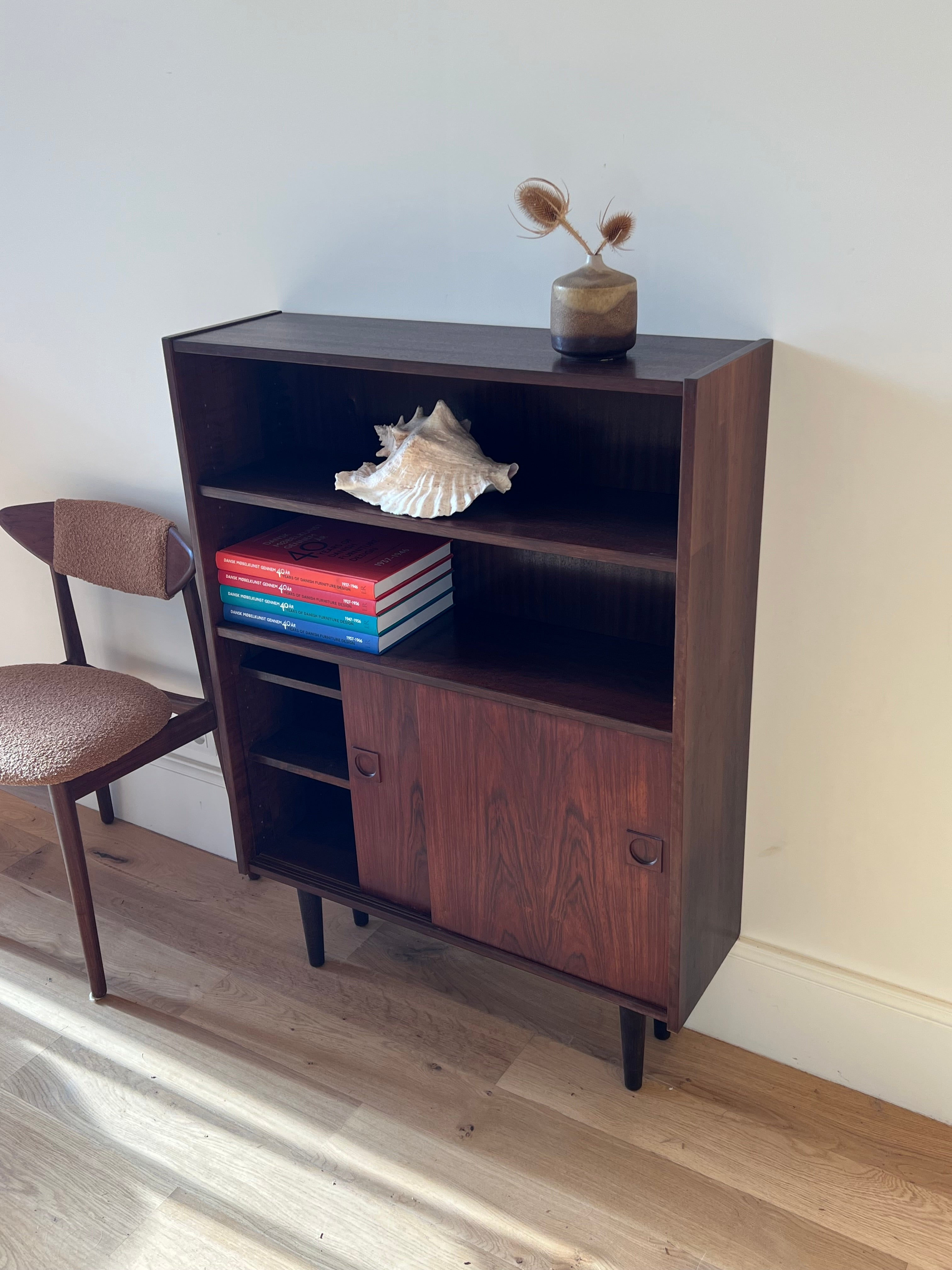 Bibliothèque scandinave vintage en palissandre "Clara"