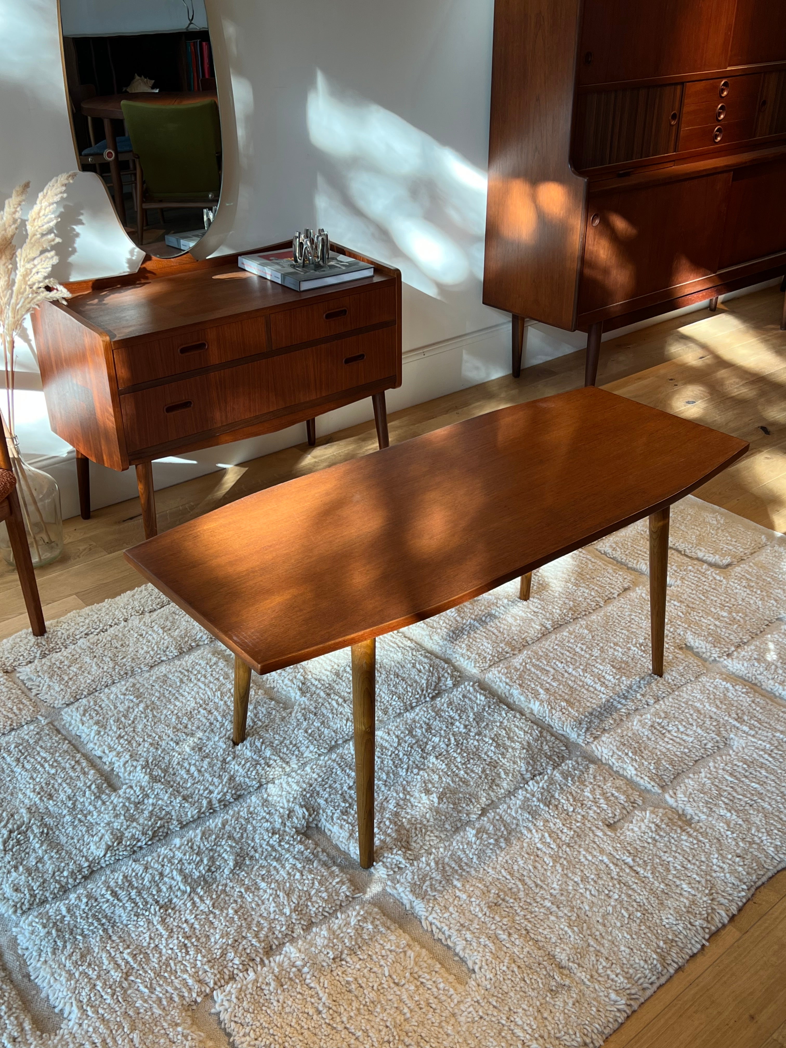 Table basse scandinave vintage en teck "Lucia"