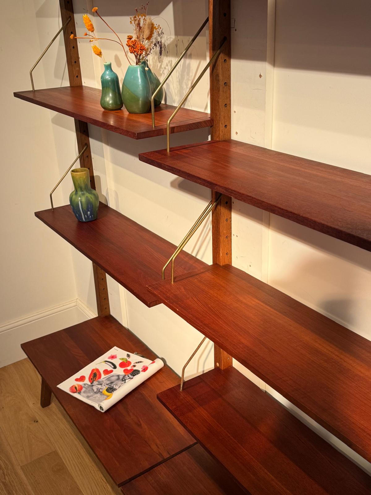 Bibliothèque scandinave vintage "Alva" en teck