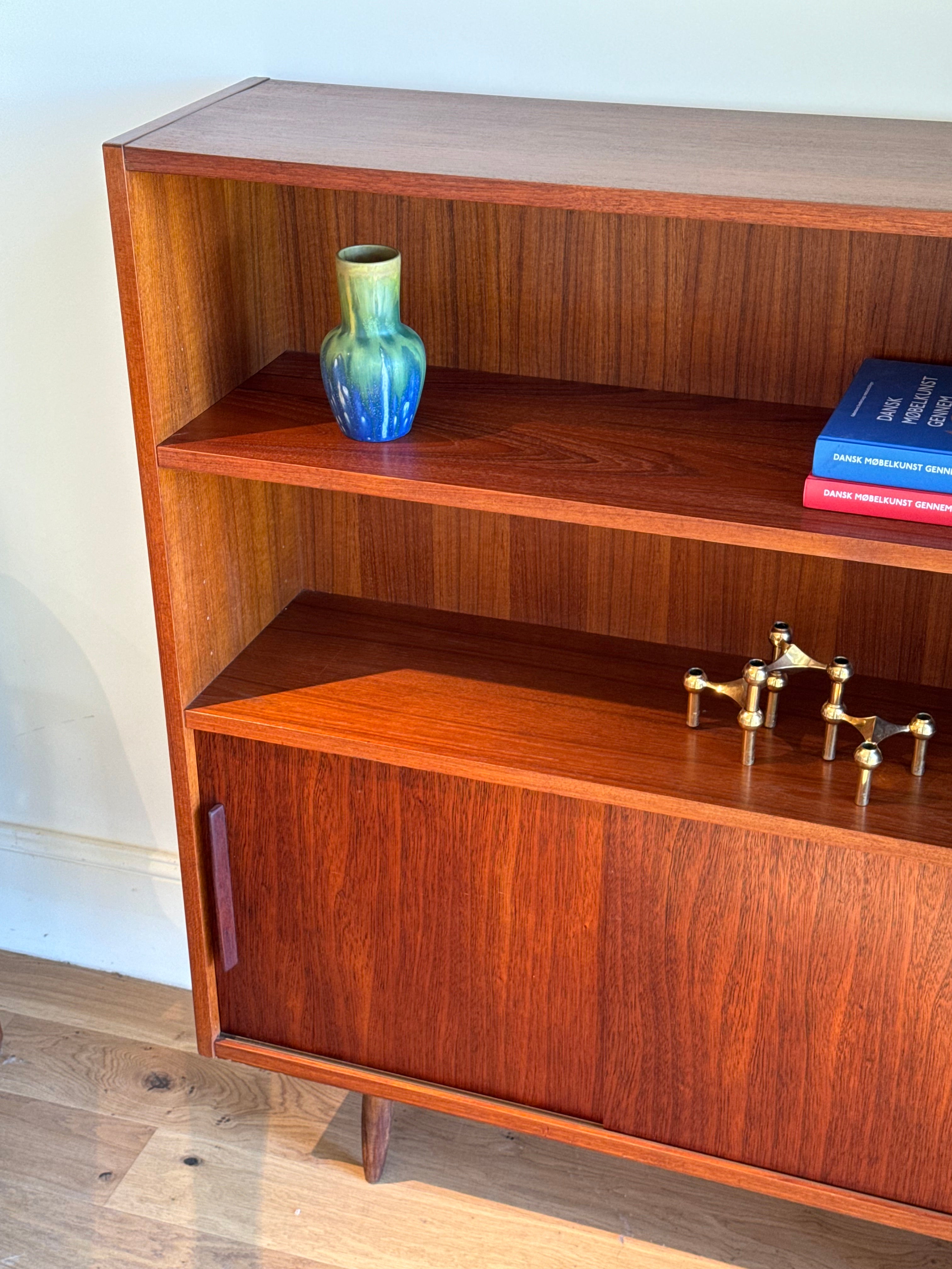 Bibliothèque scandinave vintage en teck "Mads"