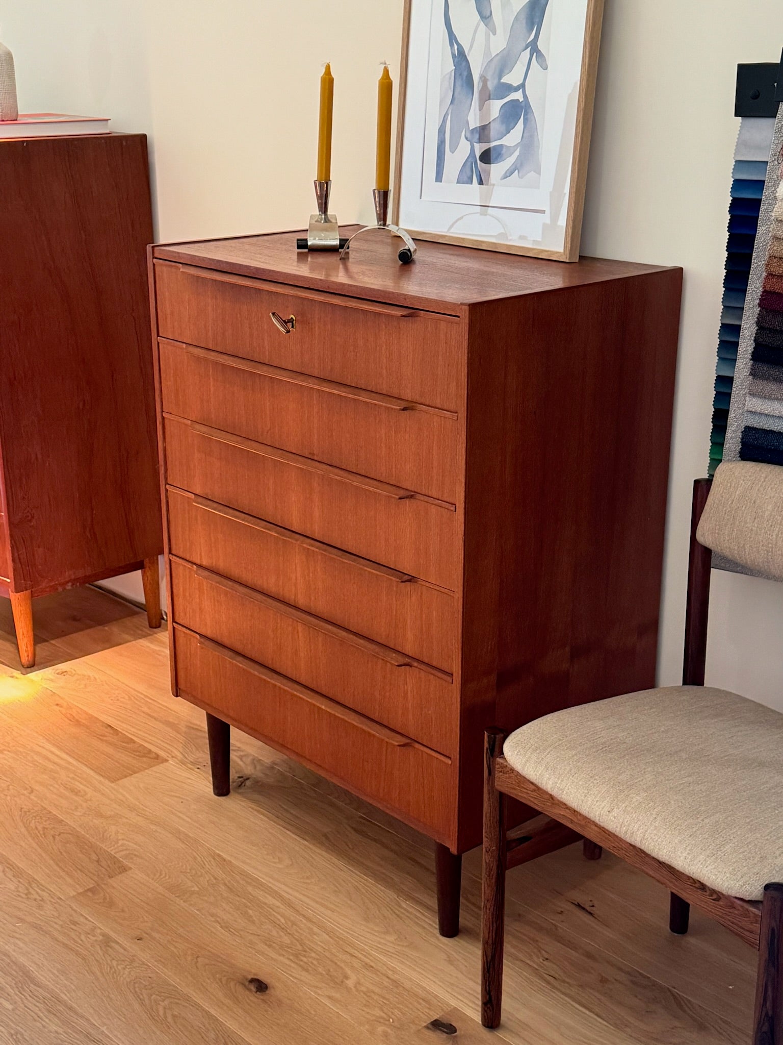 Commode scandinave vintage en teck « Lumi »