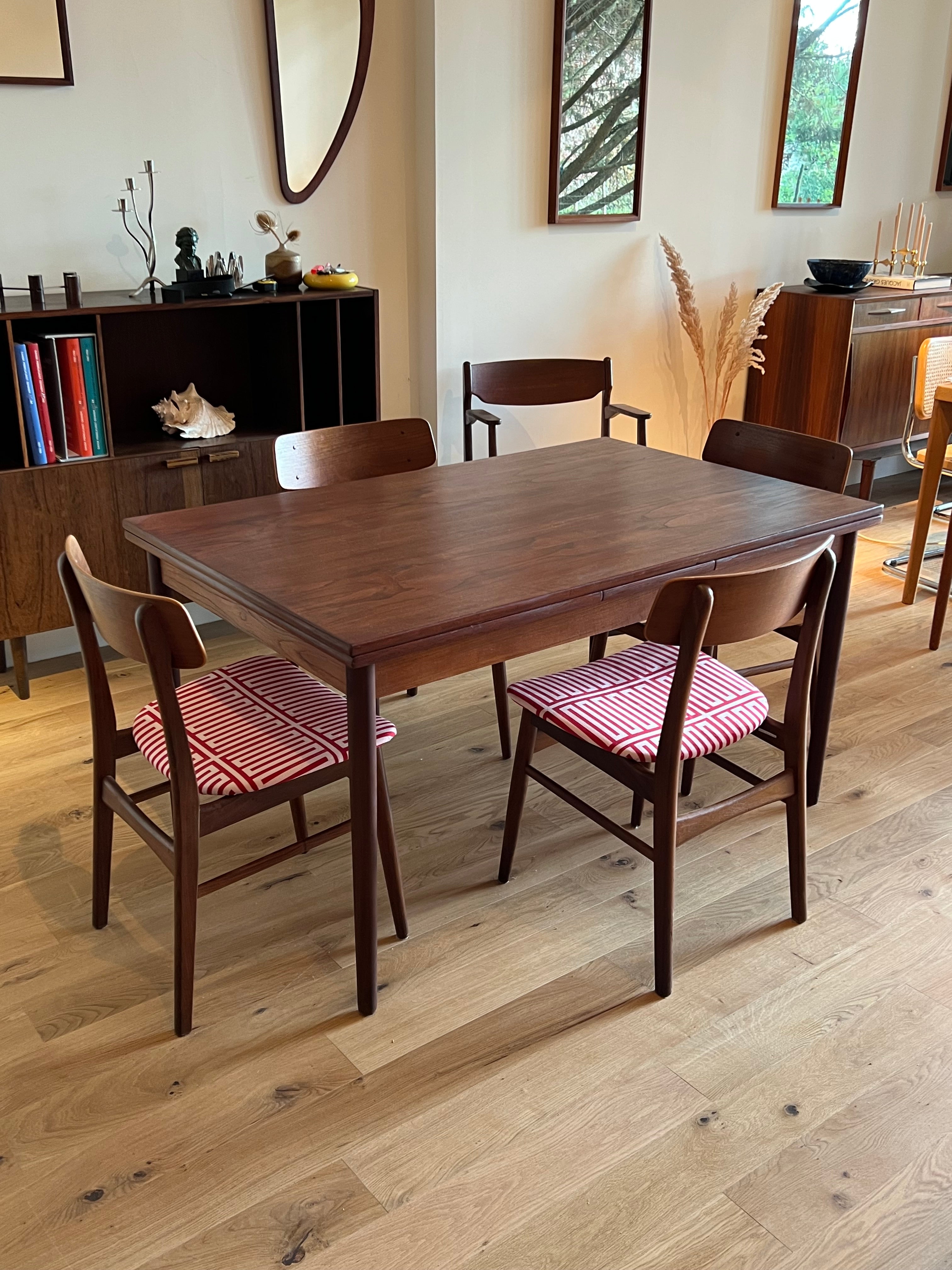 Table à manger vintage scandinave "Liv"