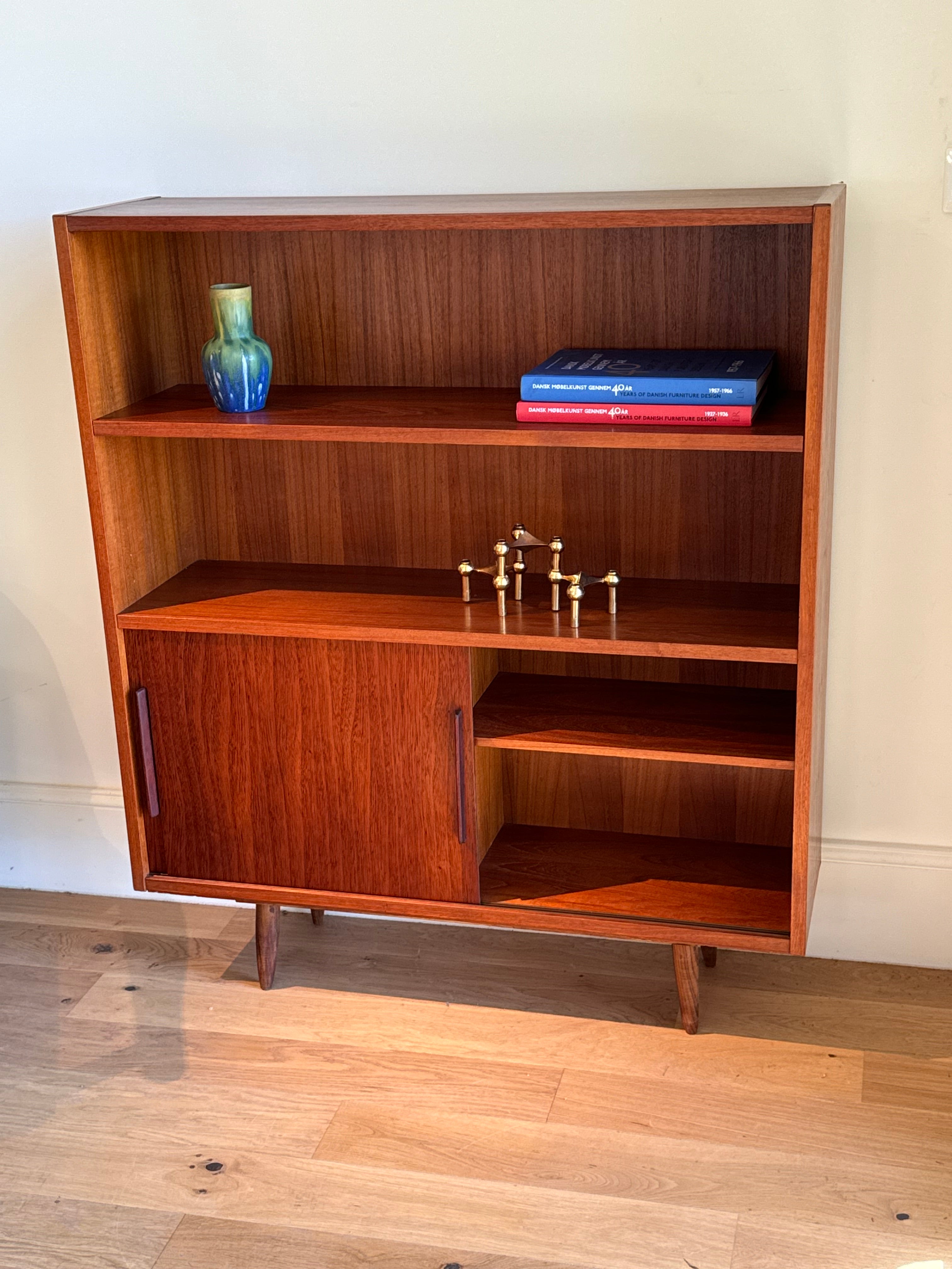 Bibliothèque scandinave vintage en teck "Mads"