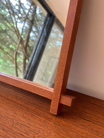 Miroir scandinave vintage « Tahoma » – Petit modèle à croisillons, teck, années 60