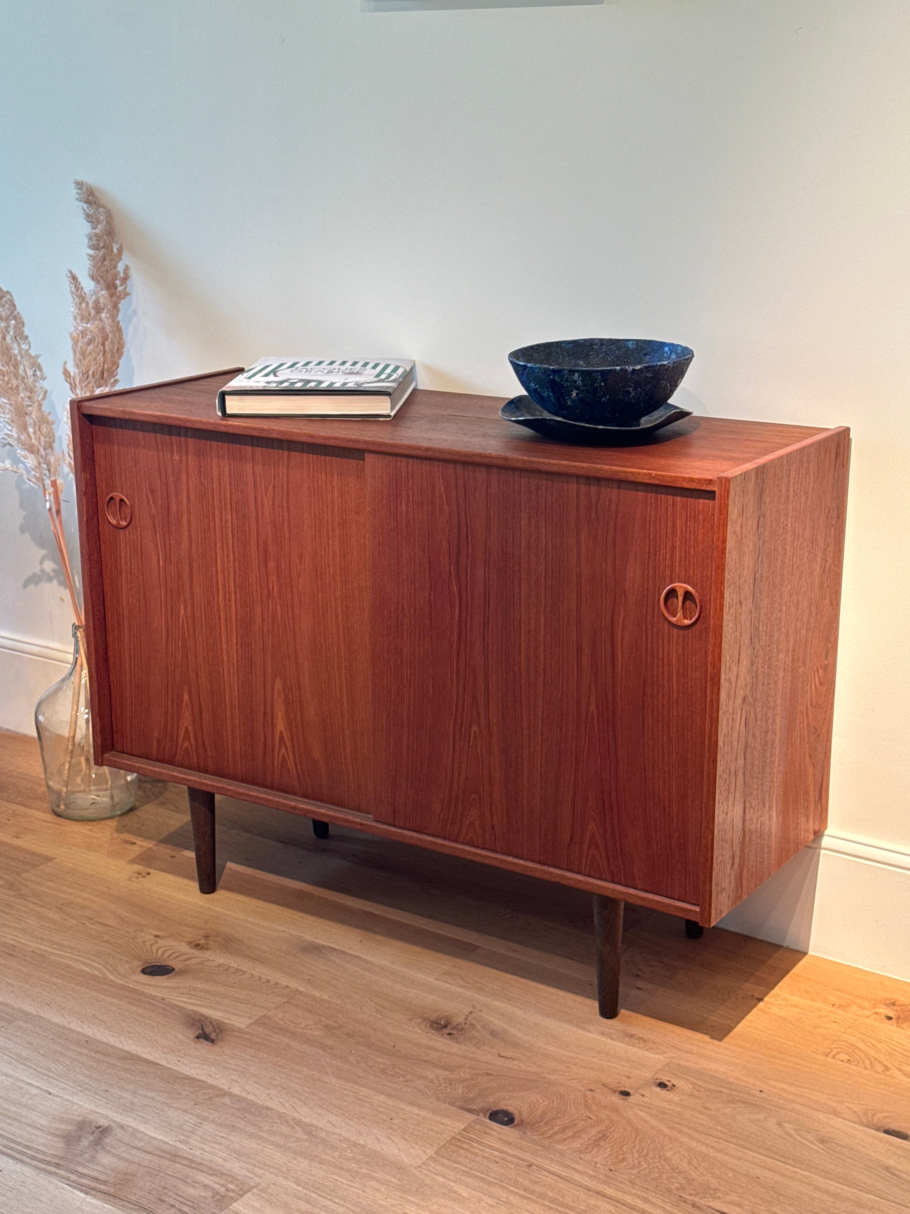 Enfilade en teck scandinave vintage "Solveig"