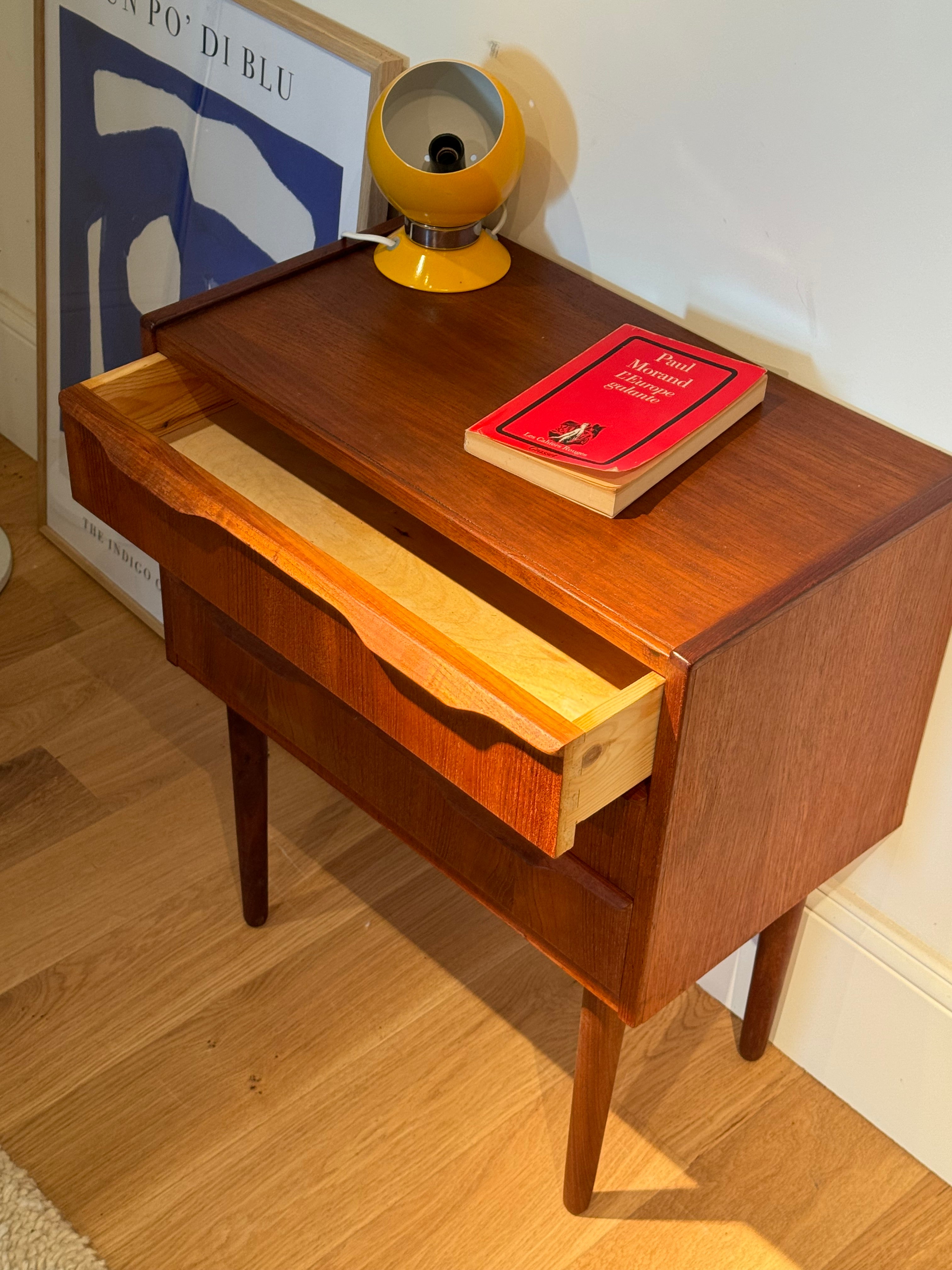 Paire de chevets scandinaves vintage