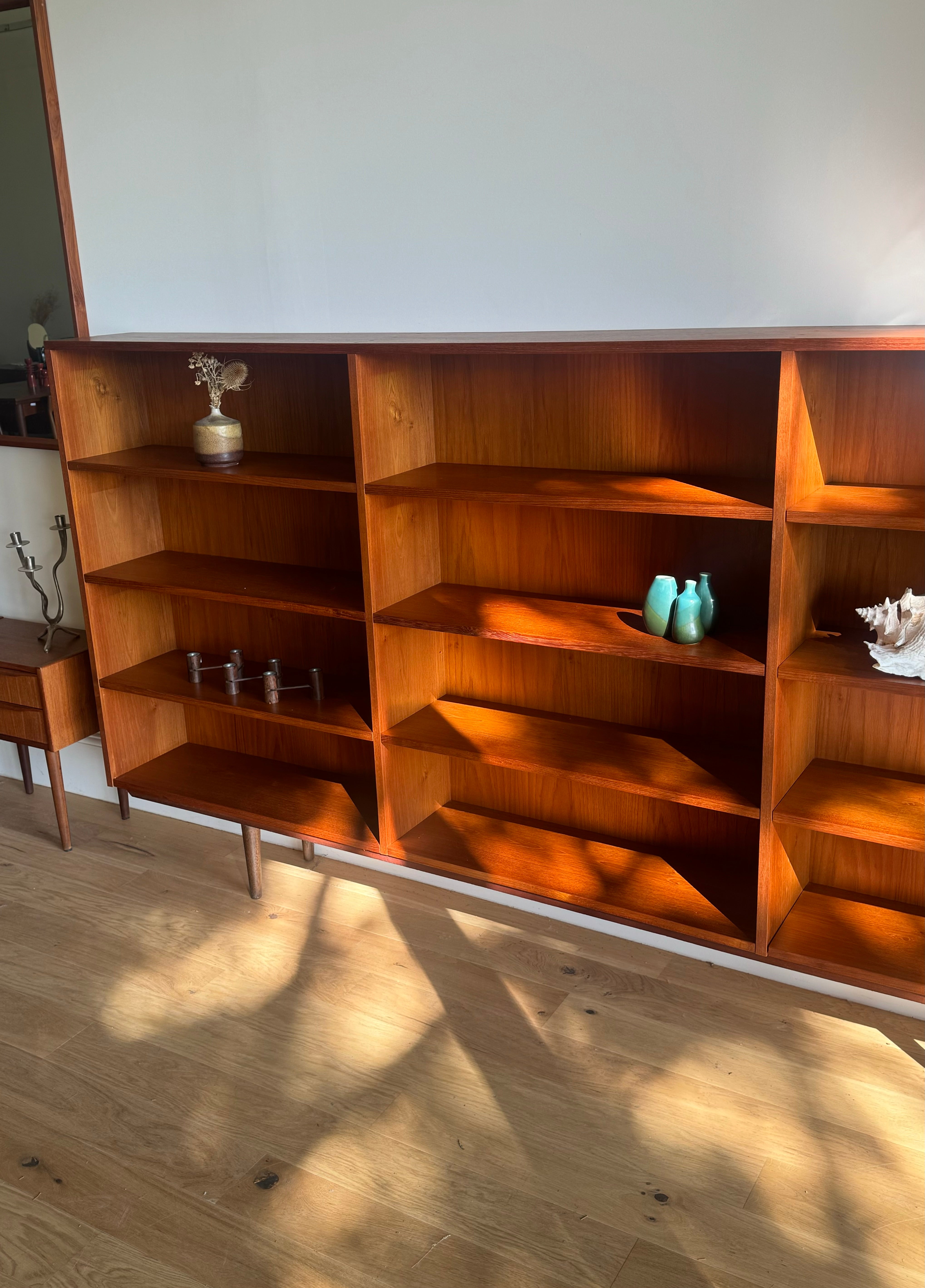 Bibliothèque scandinave vintage en teck « Marta »