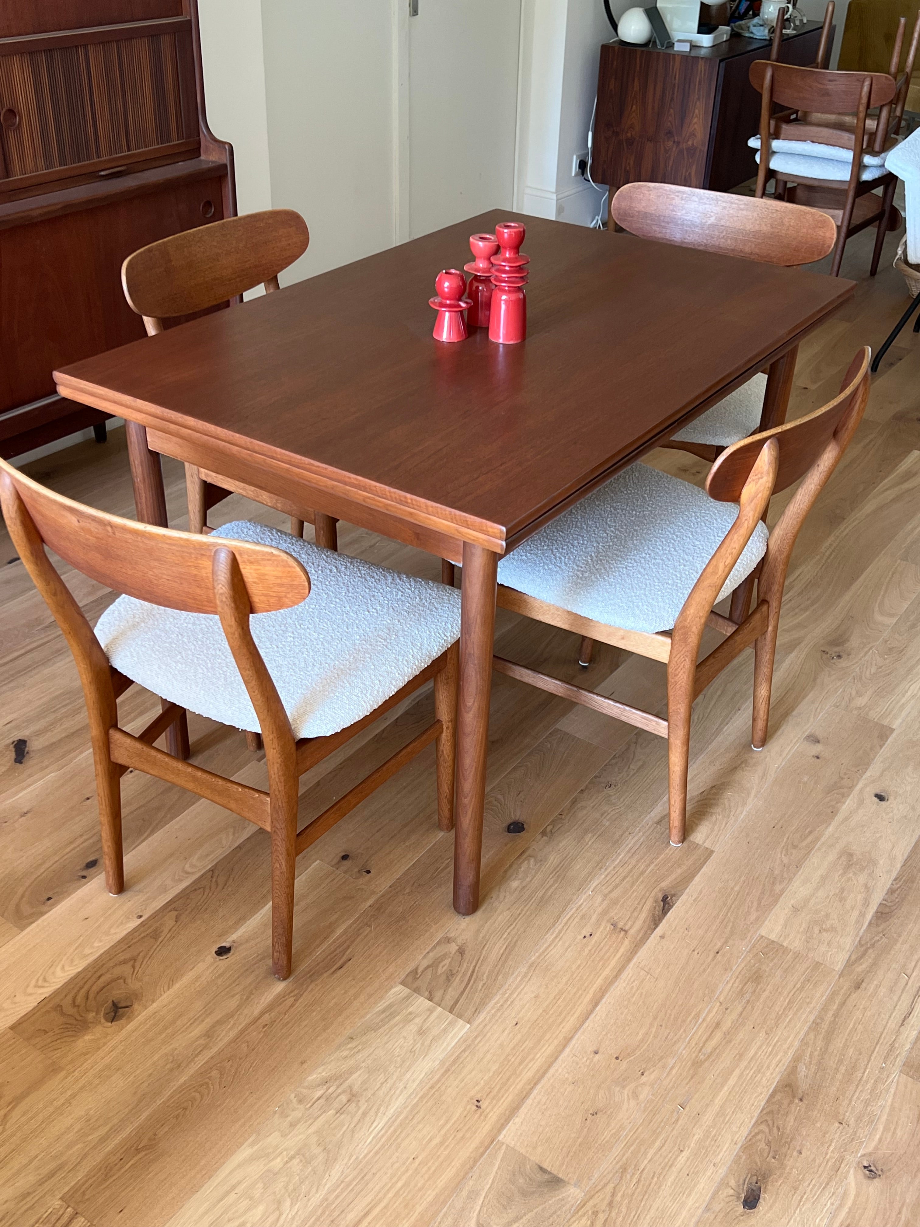 Suite de 6 chaises scandinaves vintage "Mopern" - Année 60