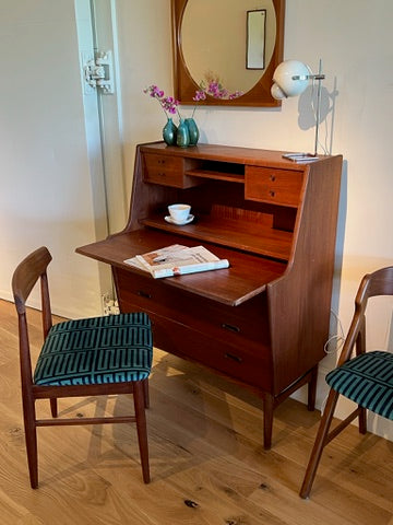 Secrétaire scandinave en teck – « Alrik » – Années 60